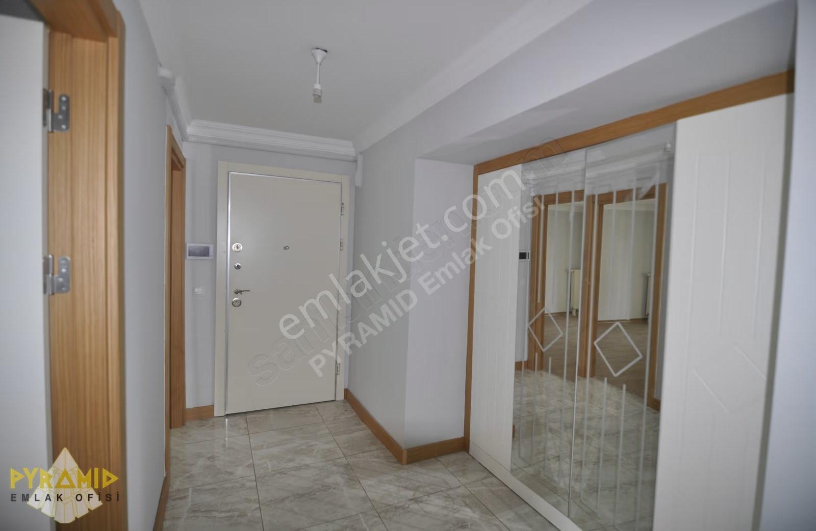 Pyramıd'den Vadişehir 1.etap Bahçe Kullanımlı (215m2)lüx 4+1 - Görsel 8