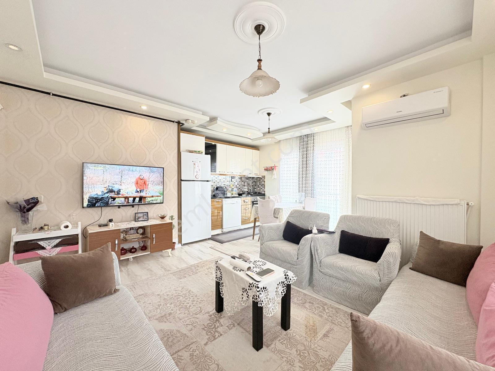 Prestij'den Cumhuriyet'te Sosyete Pazarı Civarı 7 Yaşında 2+1 - Görsel 3
