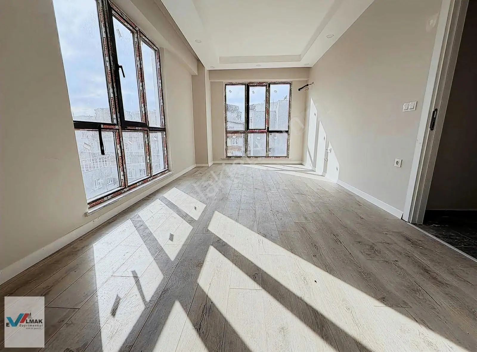 Evalmak'ta Site İçi 2+1(110m2) Asansörlü Otoparklı Arakat - Görsel 4