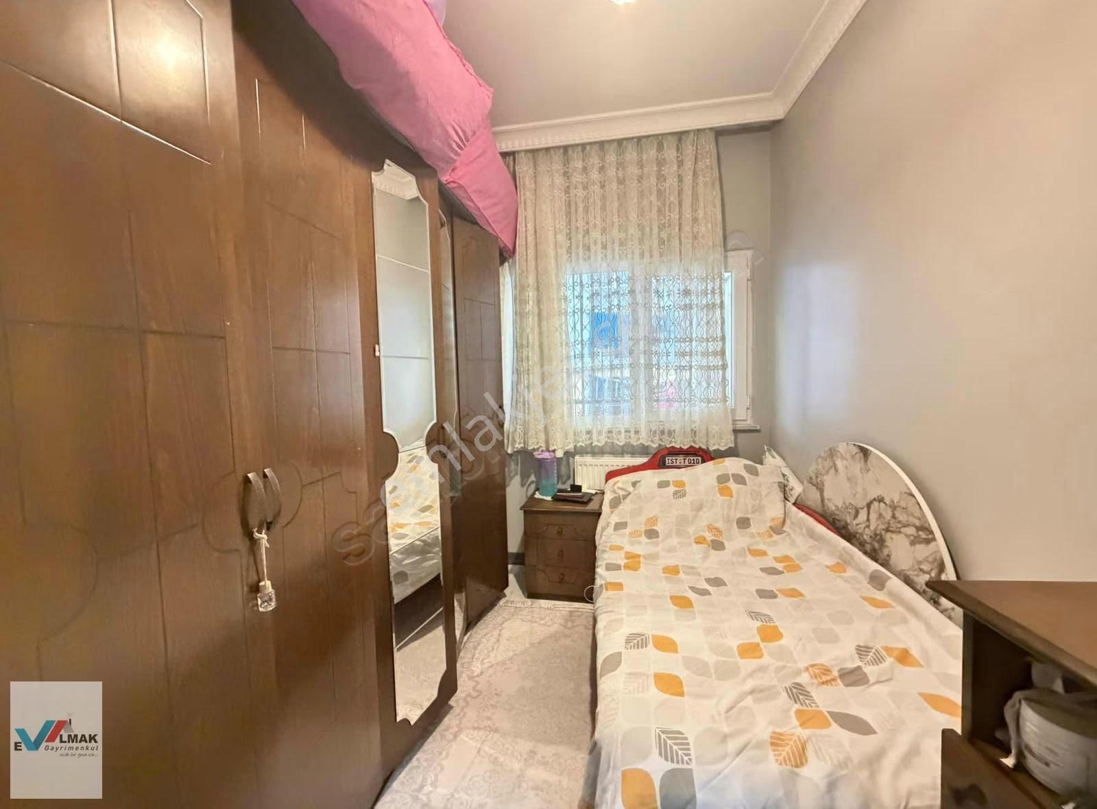 Evalmak'ta İnönü Mah.de Asansörlü Otoparklı (80m2) Geniş Daire - Görsel 6
