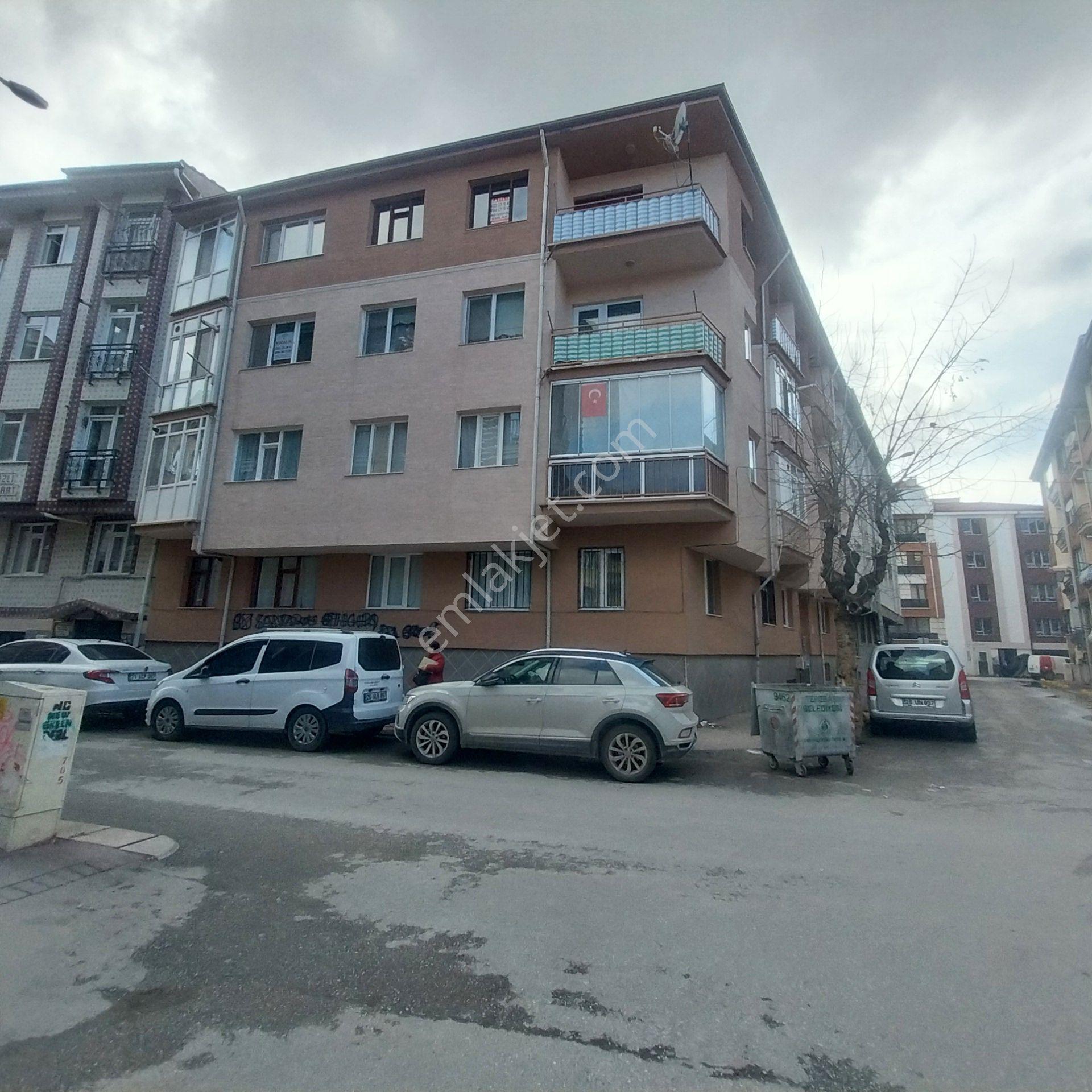 Century21 Vizyon Bahçelievler Mahallesi Satılık 3+1 - Görsel 2