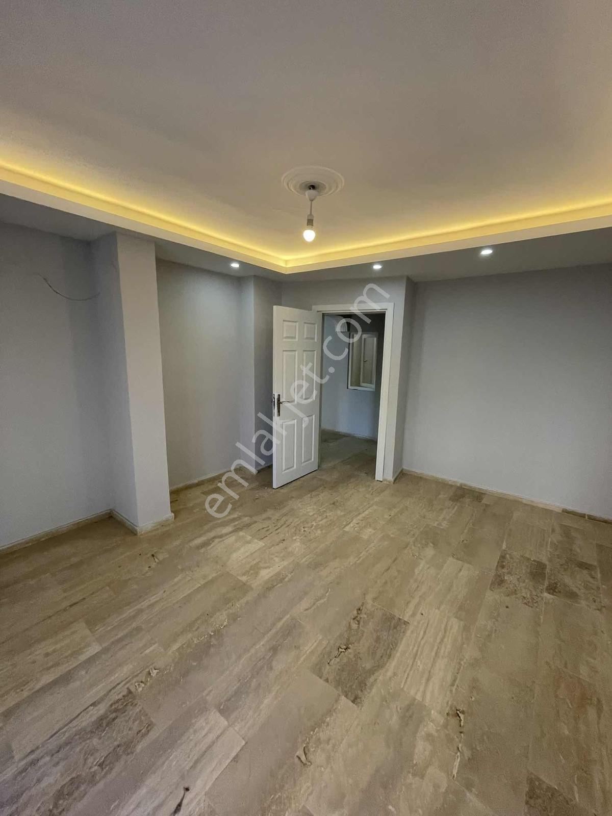 Kuşturda Deniz Manzaralı M2 Büyük Satılık Villa 5+2 Marinaya 1dk - Görsel 8
