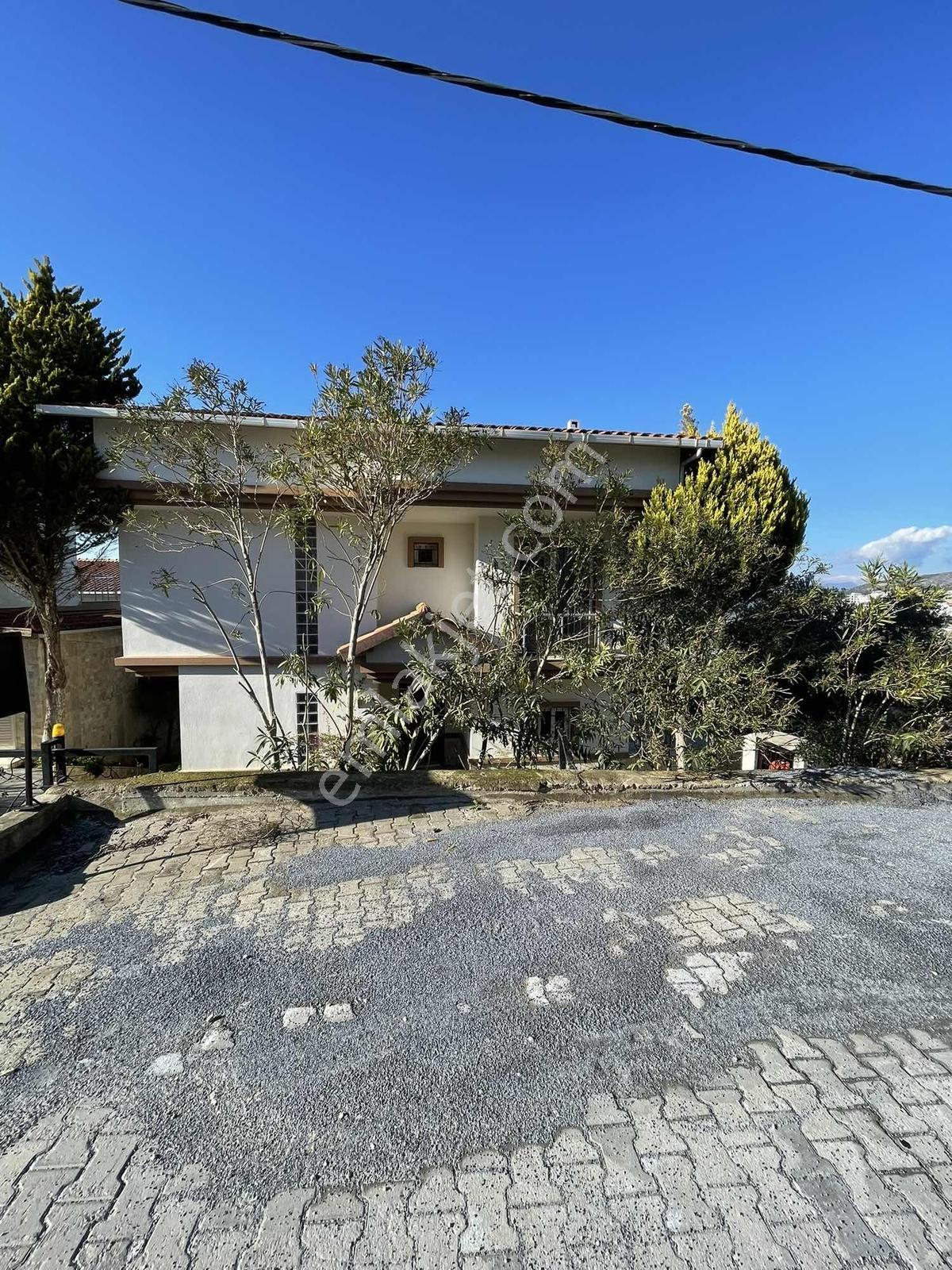 Kuşturda Deniz Manzaralı M2 Büyük Satılık Villa 5+2 Marinaya 1dk - Görsel 2