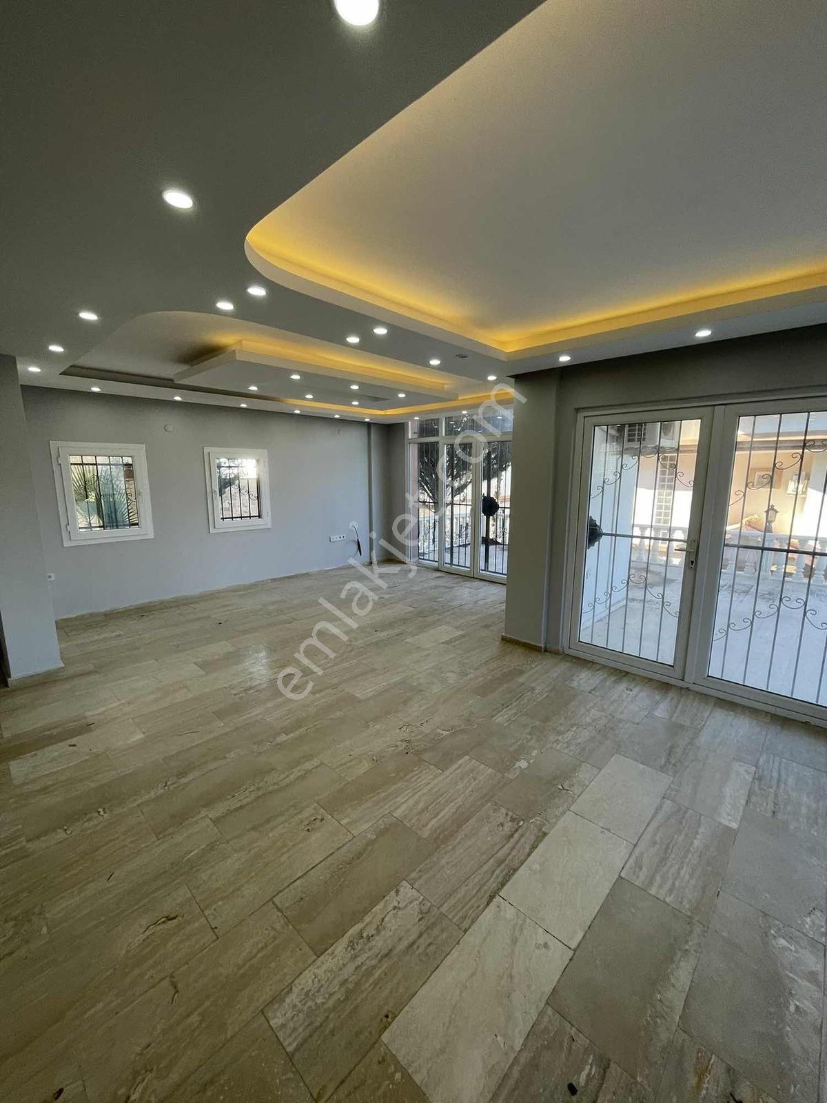 Kuşturda Deniz Manzaralı M2 Büyük Satılık Villa 5+2 Marinaya 1dk - Görsel 34