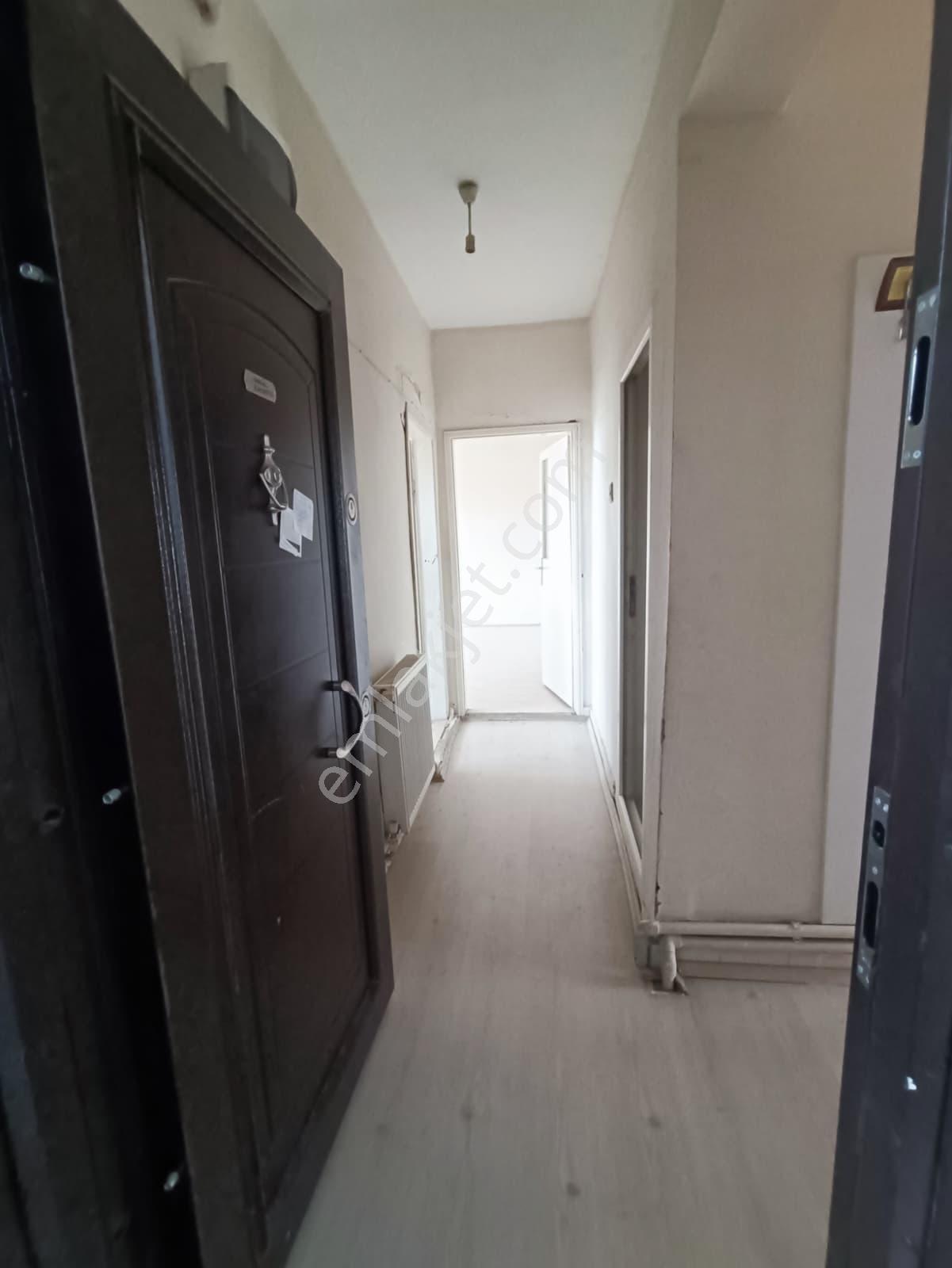 Tokat Merkez Beybağı Mahallesinde Geniş 3+1 Daire - Görsel 18