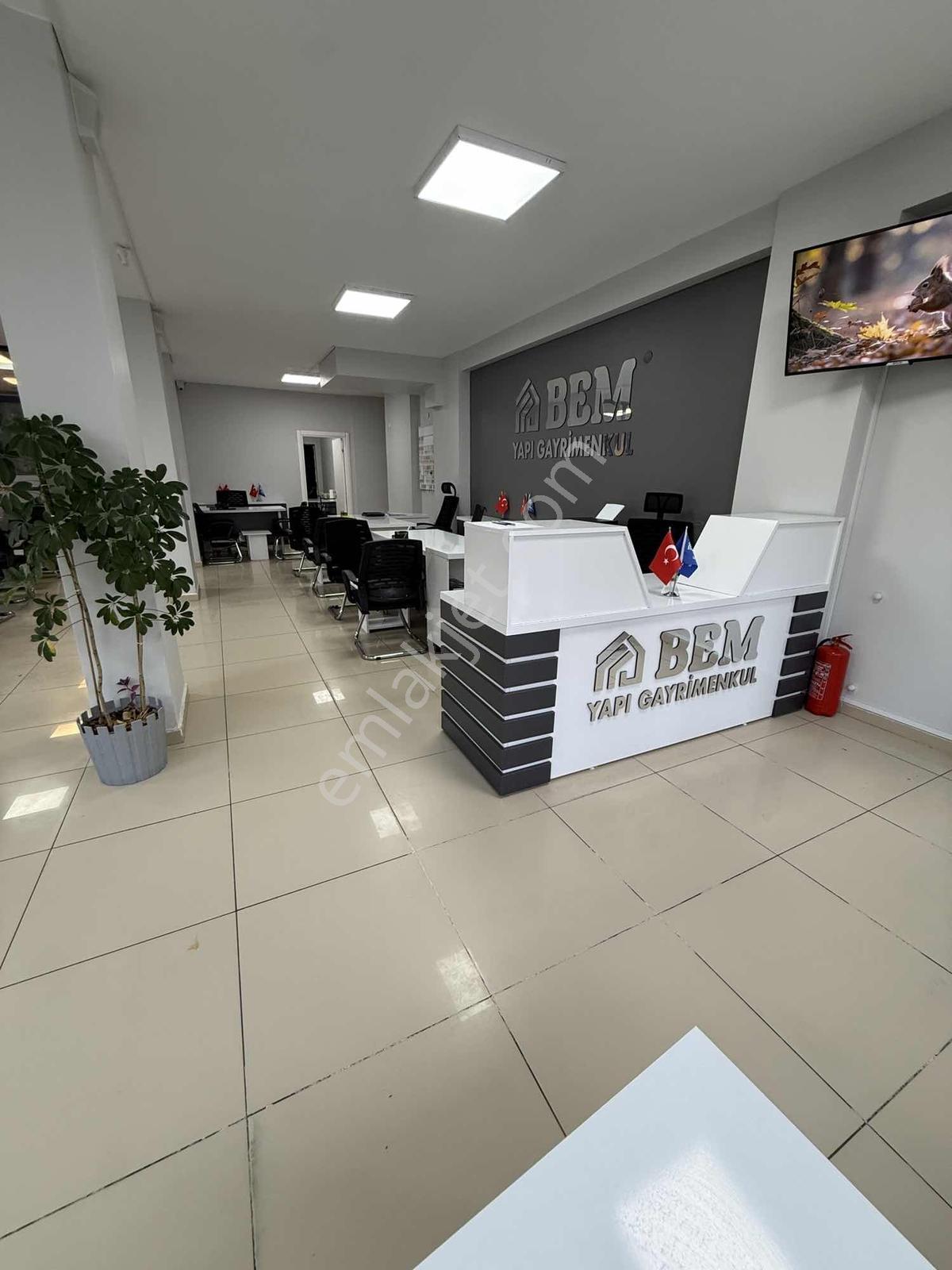 Erkan Doğan'dan Satılık 240 M2 Fırsat Kiracılı Dublex Dükkan - Görsel 12