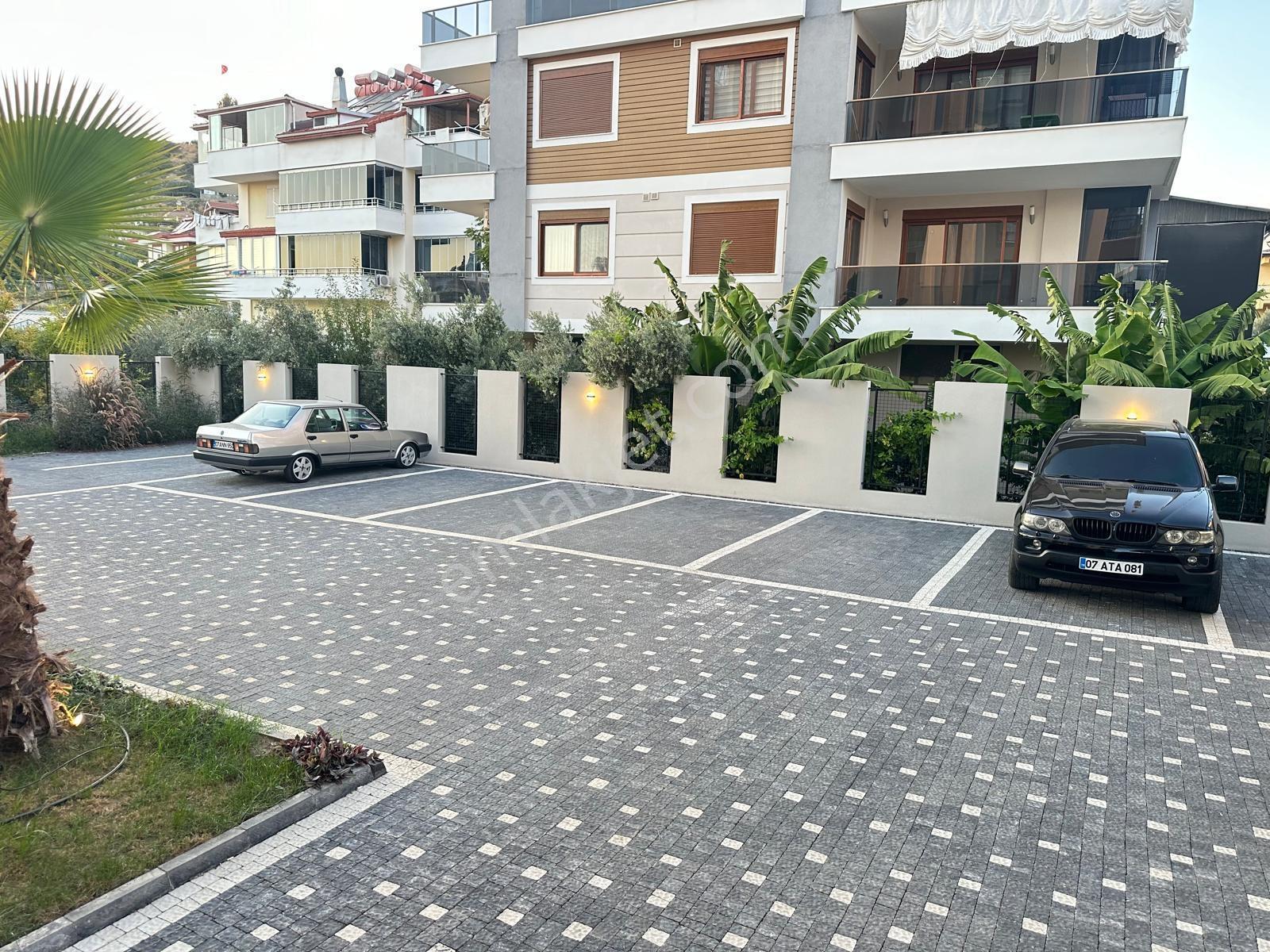 Aktiviteli Yeni Binada Lüks Eşyalı 1+1 - Görsel 10