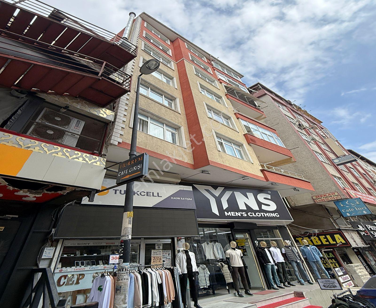 Merkezi Konumda Şirinevlerde 4+1 125m2 Daire - Görsel 4