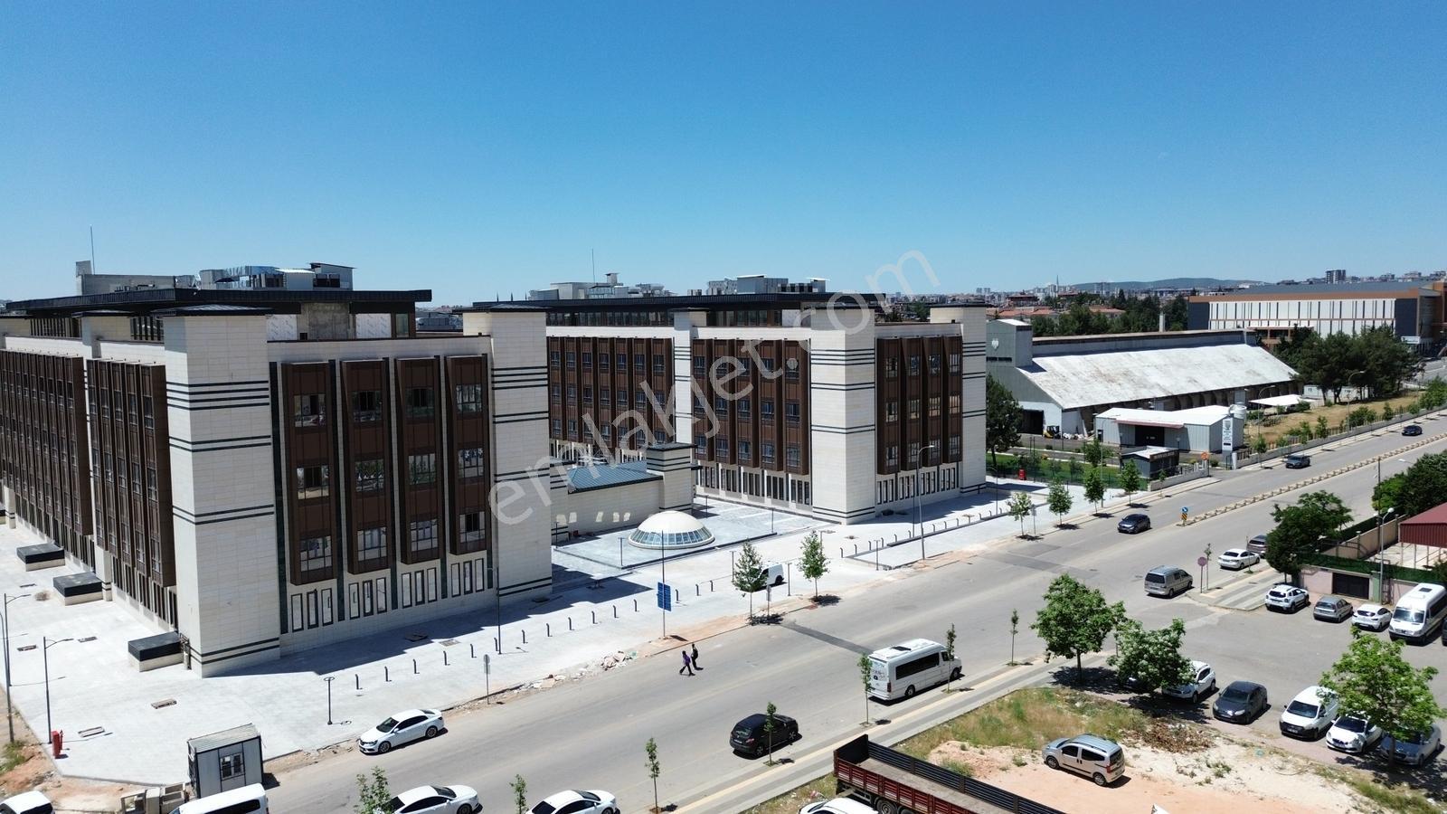 Z Group'dan Yeni Valilik Binası Karşısı 2+1 Sıfır Daire - Görsel 27
