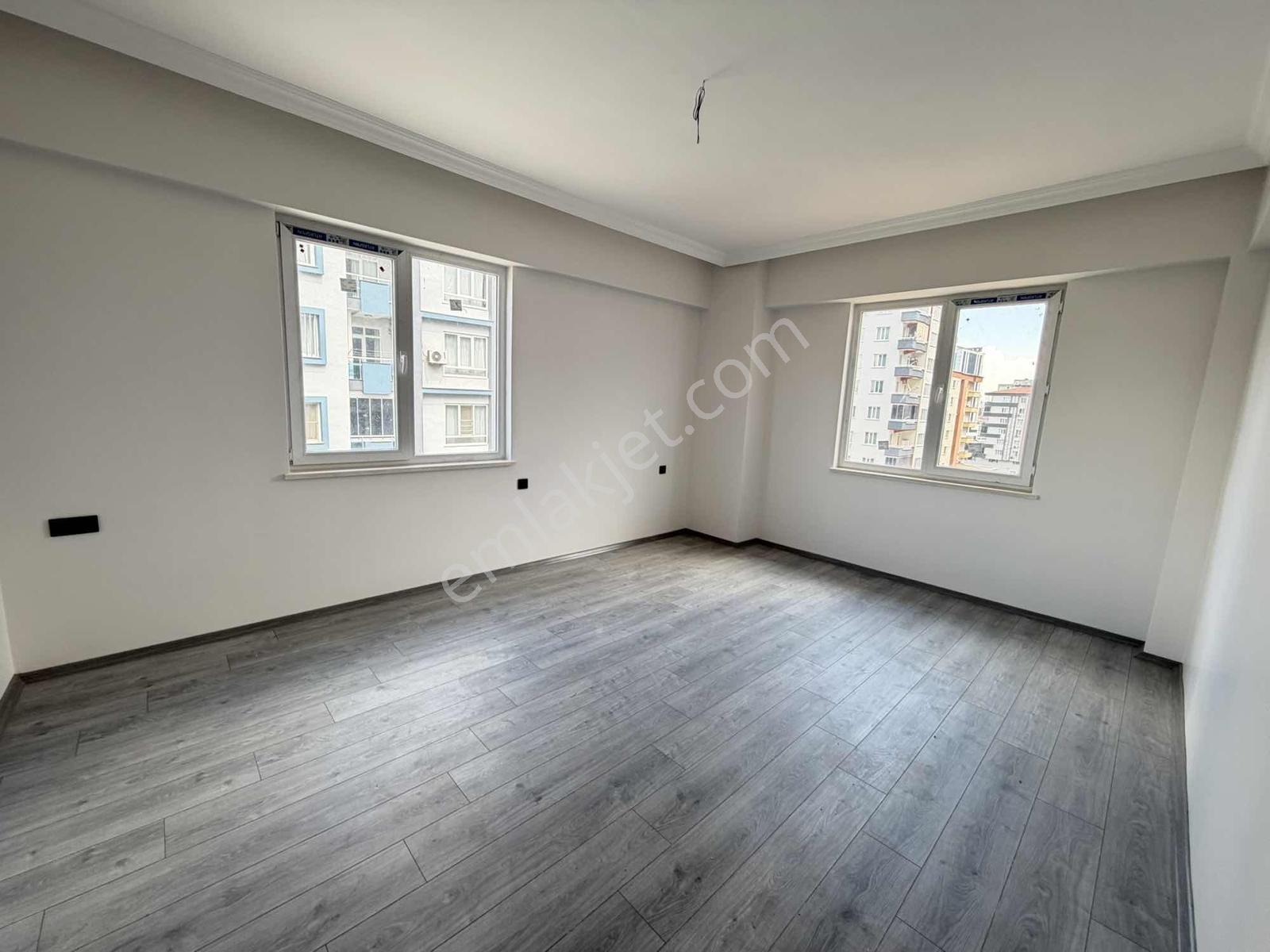 Z Group'dan Yeni Valilik Binası Karşısı 2+1 Sıfır Daire - Görsel 22