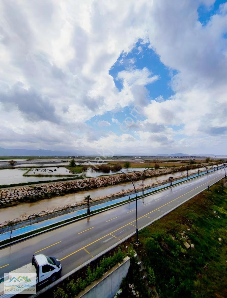 Klc Den Edremit Çıkrıkçı Mahallesinde 5+1 204 M² Dublex