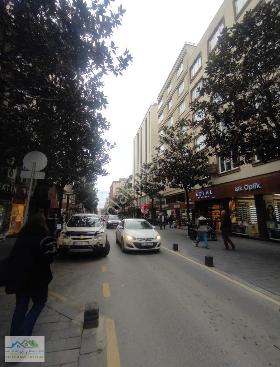 Klc Den Milli Kuvvetler Caddesi Üzeri 2+0 230 M² İşyeri - Görsel 18