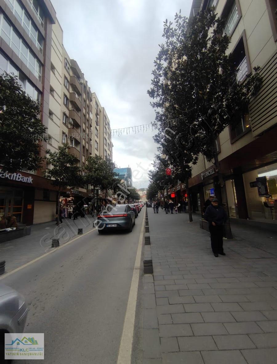 Klc Den Milli Kuvvetler Caddesi Üzeri 2+0 230 M² İşyeri - Görsel 2