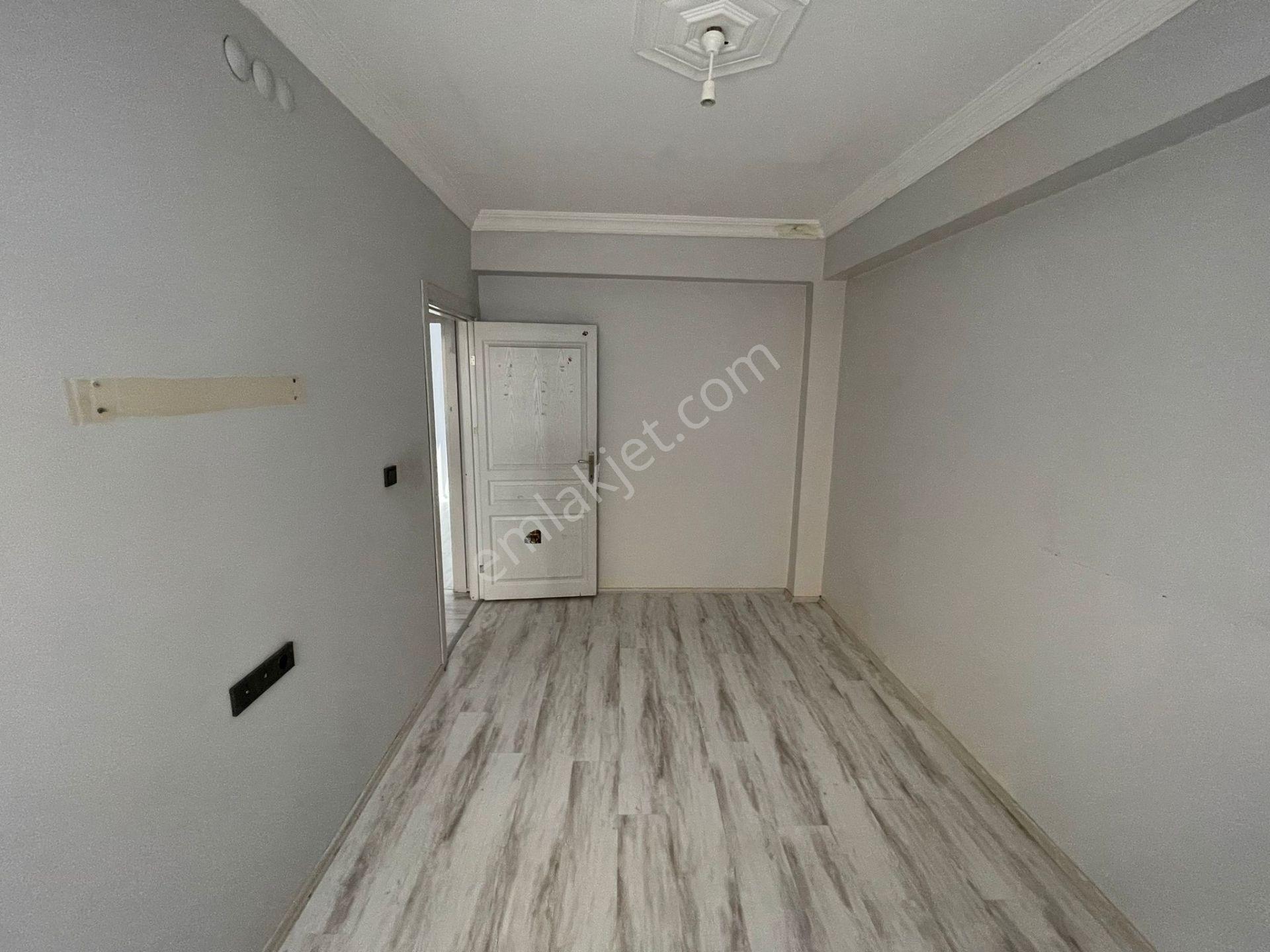 Merkezi Konumda Ara Kat Güney Cephe Kombili 2+1 Temiz Daire - Görsel 20