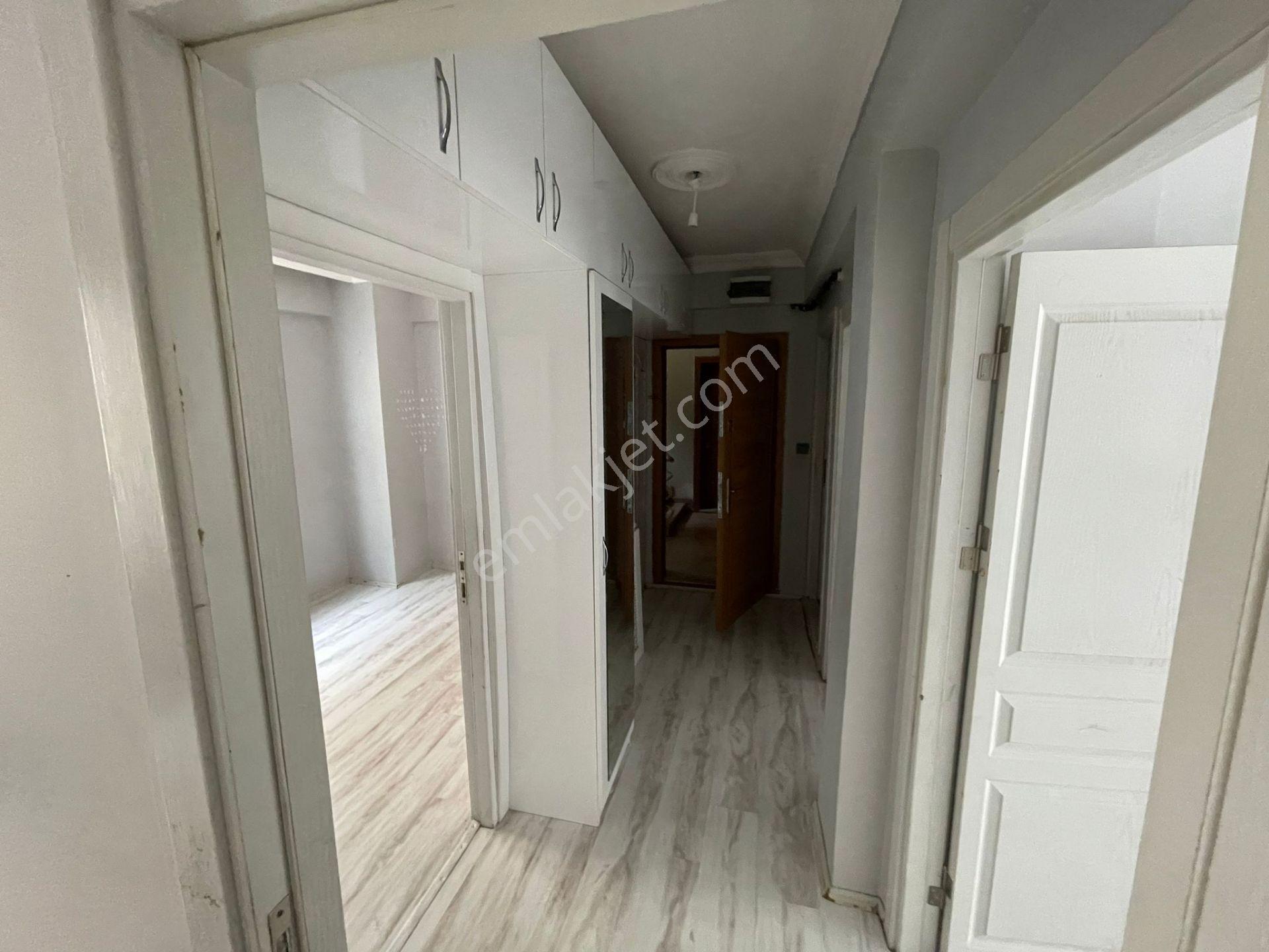 Merkezi Konumda Ara Kat Güney Cephe Kombili 2+1 Temiz Daire - Görsel 24