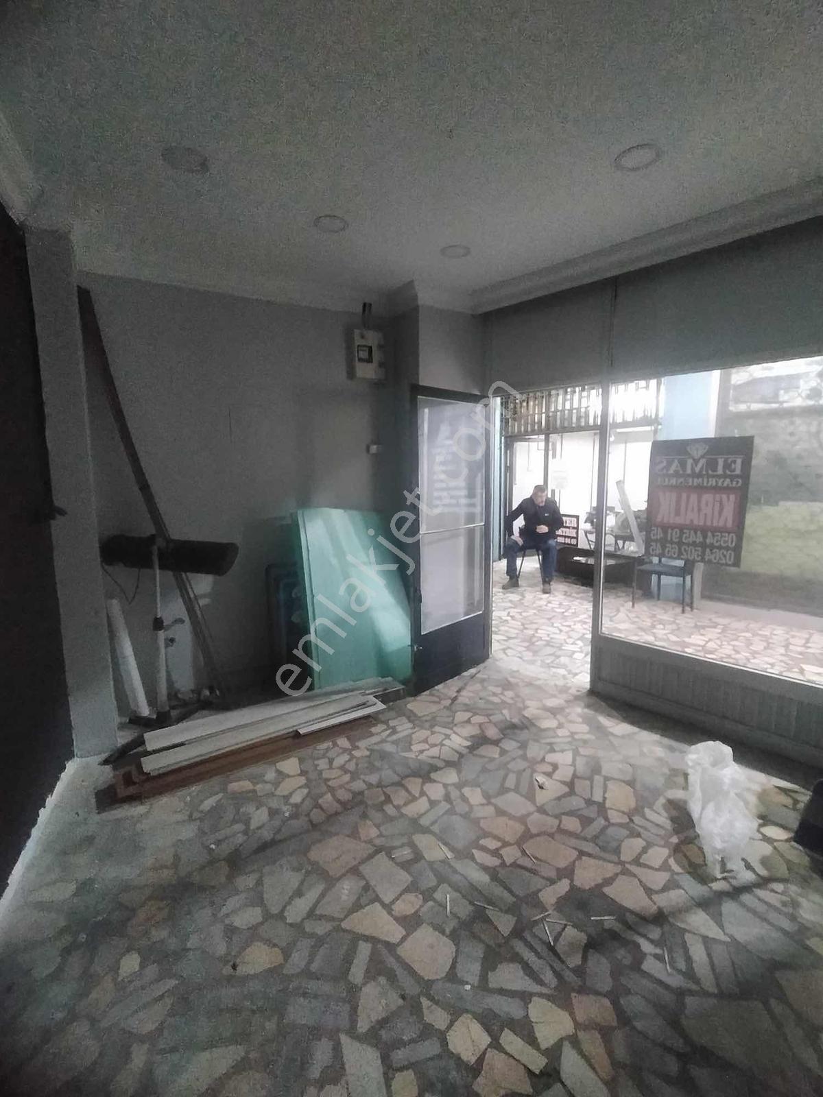 Adapazarı Yeni Camide Kiralık Dükkan - Görsel 4