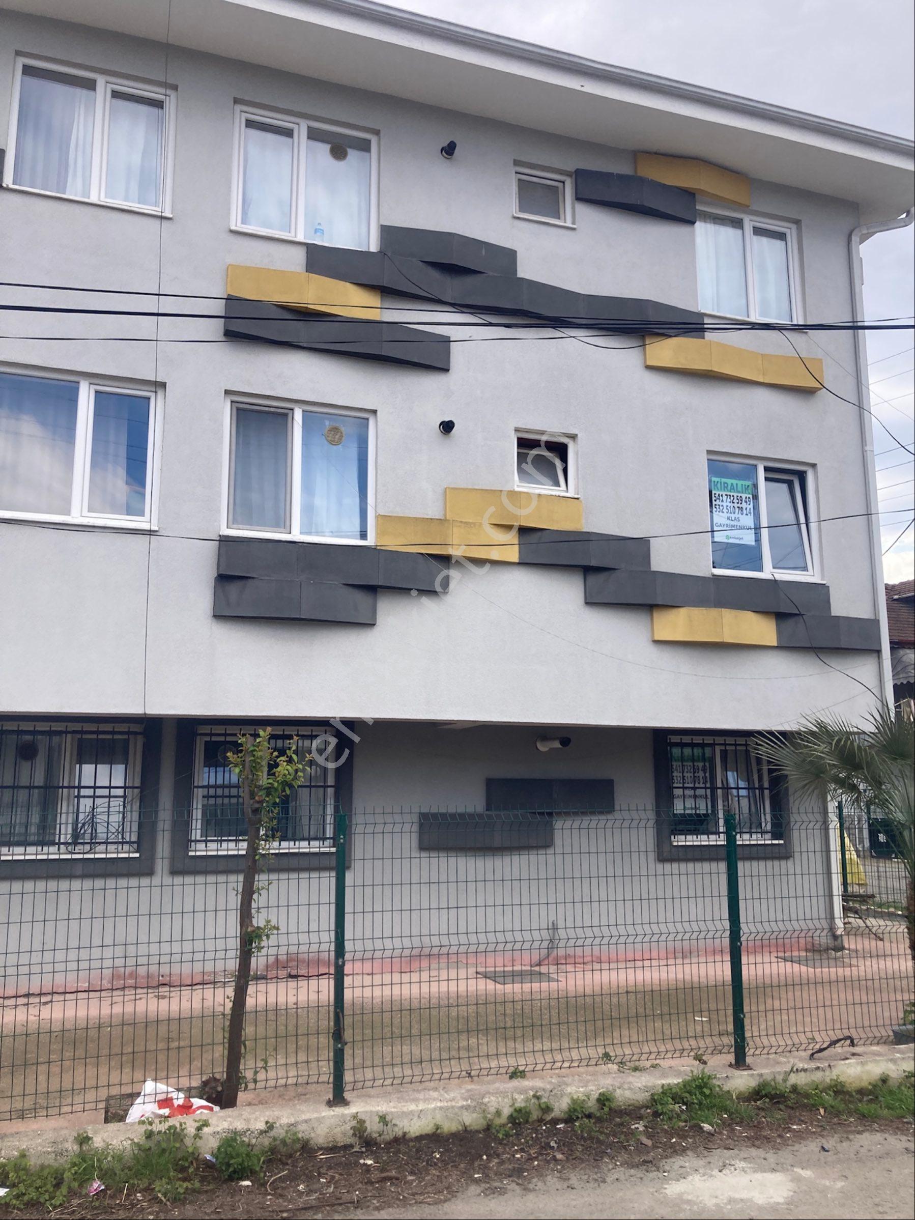 Serdivan Merkezi Konumda Temiz Eşyalı 2+1 Apart Daire - Görsel 10