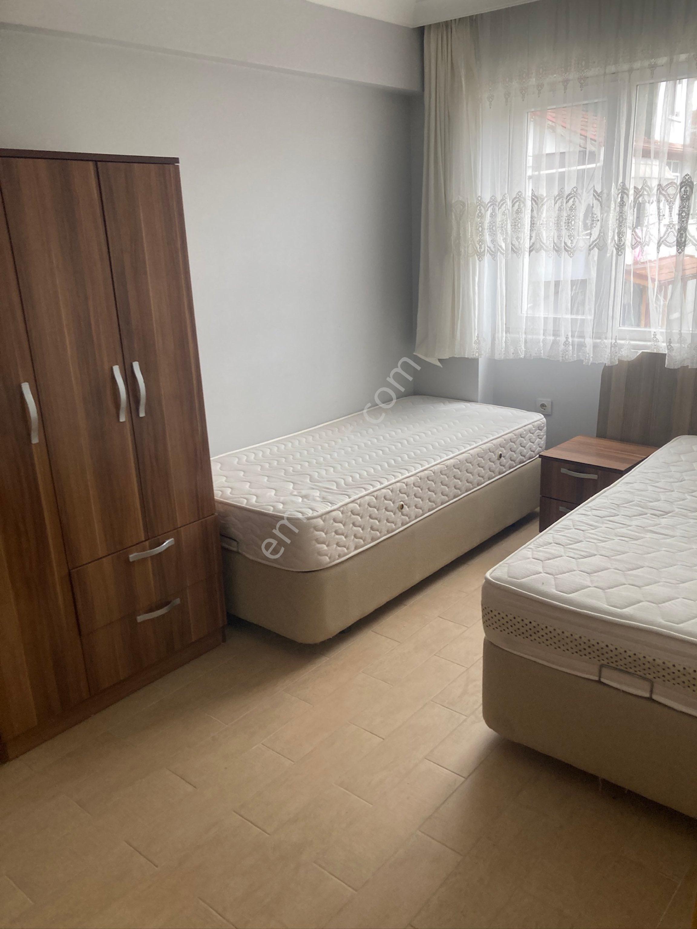 Serdivan Merkezi Konumda Temiz Eşyalı 2+1 Apart Daire - Görsel 3