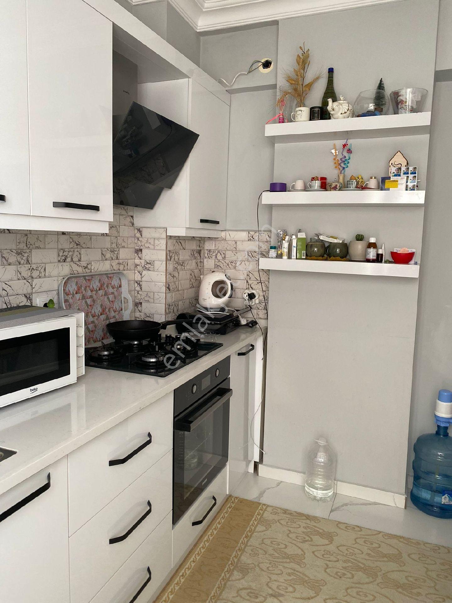 Muratpaşa Konuksever Mahallesi’nde Yenilenmiş, Masrafsız , Krediye Uygun 2+1 Satılık Daire - Görsel 12