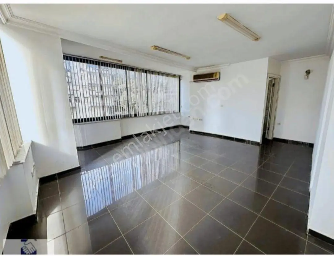 Antalya Caddesinde Ana Caddede Geniş Temiz 1+1 Ofis&büro - Görsel 5