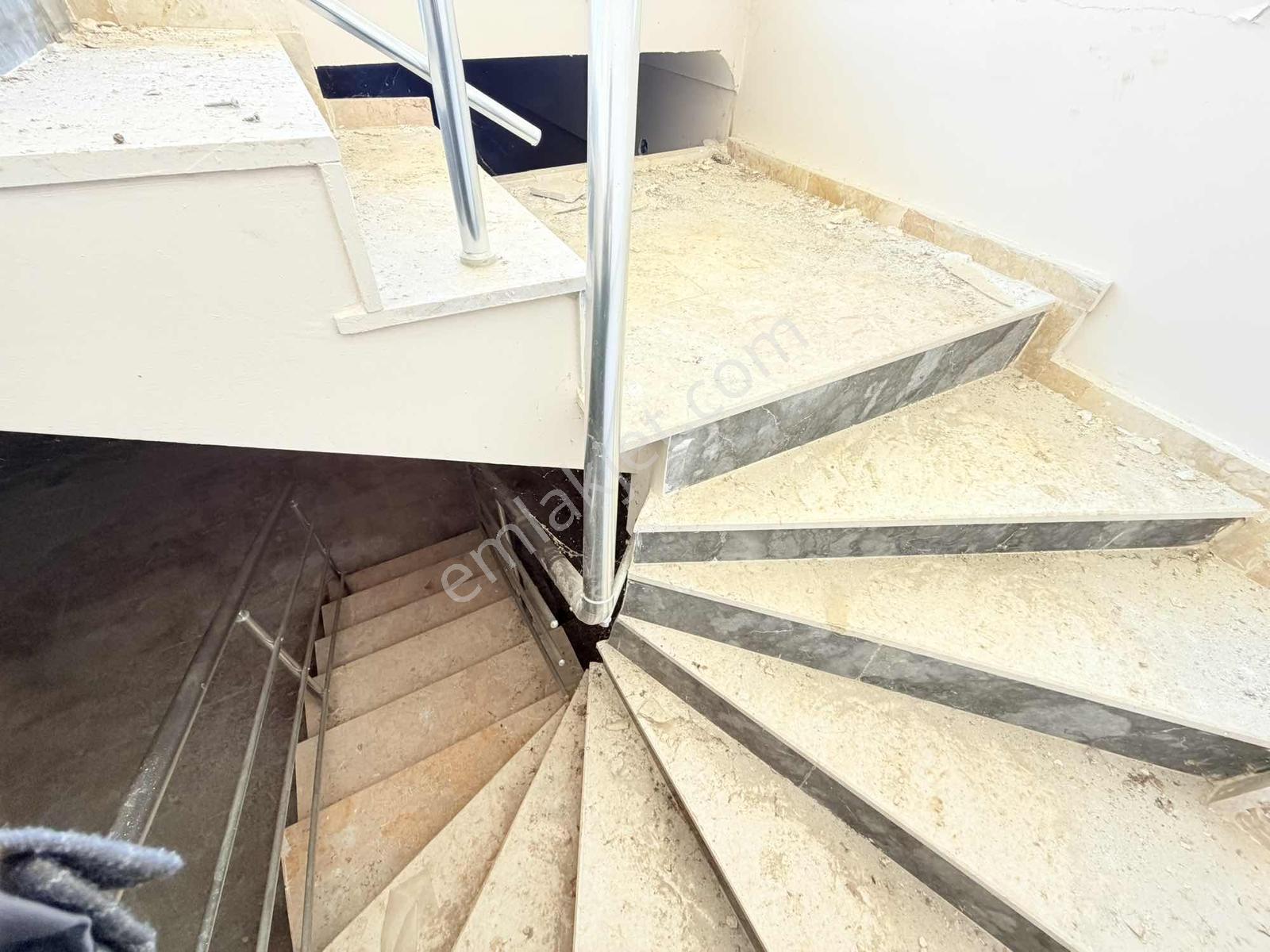 İsabeylide Fakülte Karşısı Satılık 2katlı Dükkan - Görsel 15