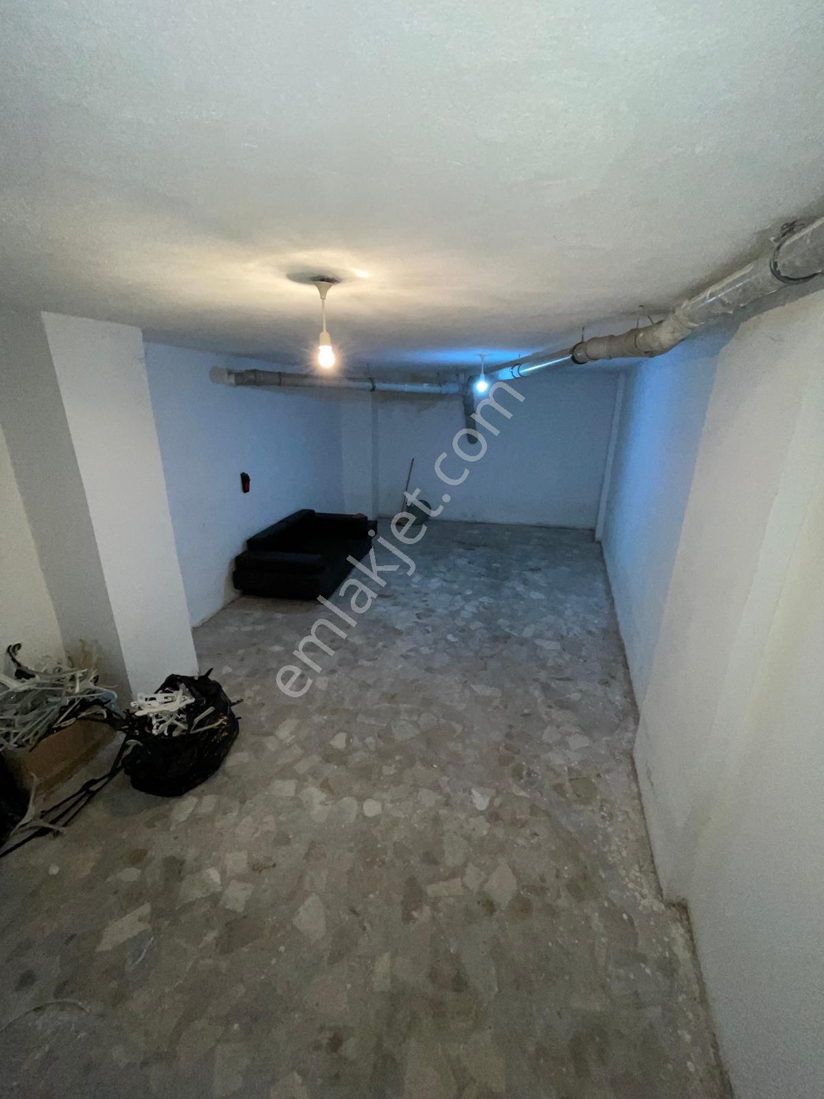 Esenyurt Yenikent'te 115 M² Satılık Dükkan - İşlek Cadde Üzeri - Görsel 6