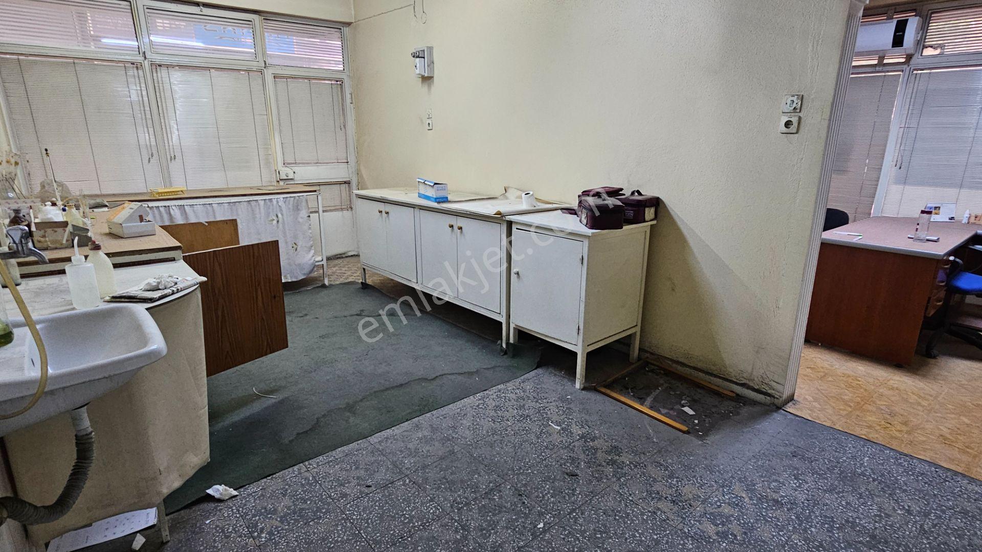 Göçmen Gayrimenkul'den Altıntaş Mah.cadde Üzeri Kiralık Dükkan - Görsel 23
