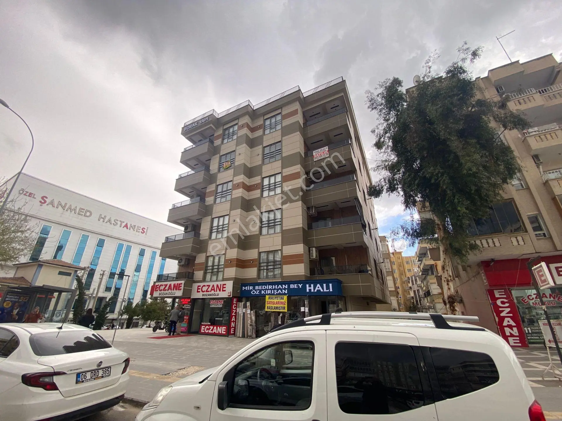 Yüksel Emlak' Tan 24 Metre Yol Üstü Şanmed Bitişiği Sıfır 3+1 Satılık Daire