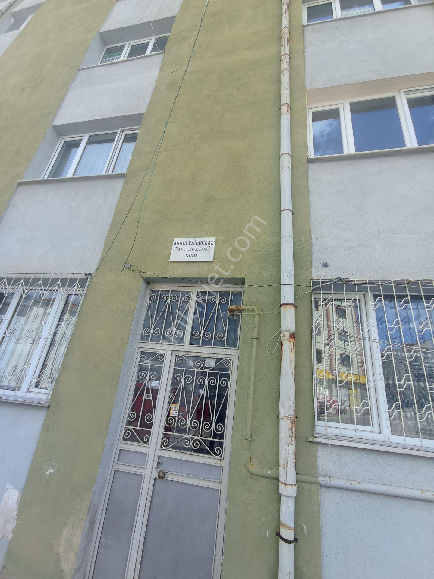 Sivas Yıldız Gayrımenkul'den Abdulvahabi Gazi Caddesinde 2+1 Masrafsız Kiralık Daire - Görsel 5