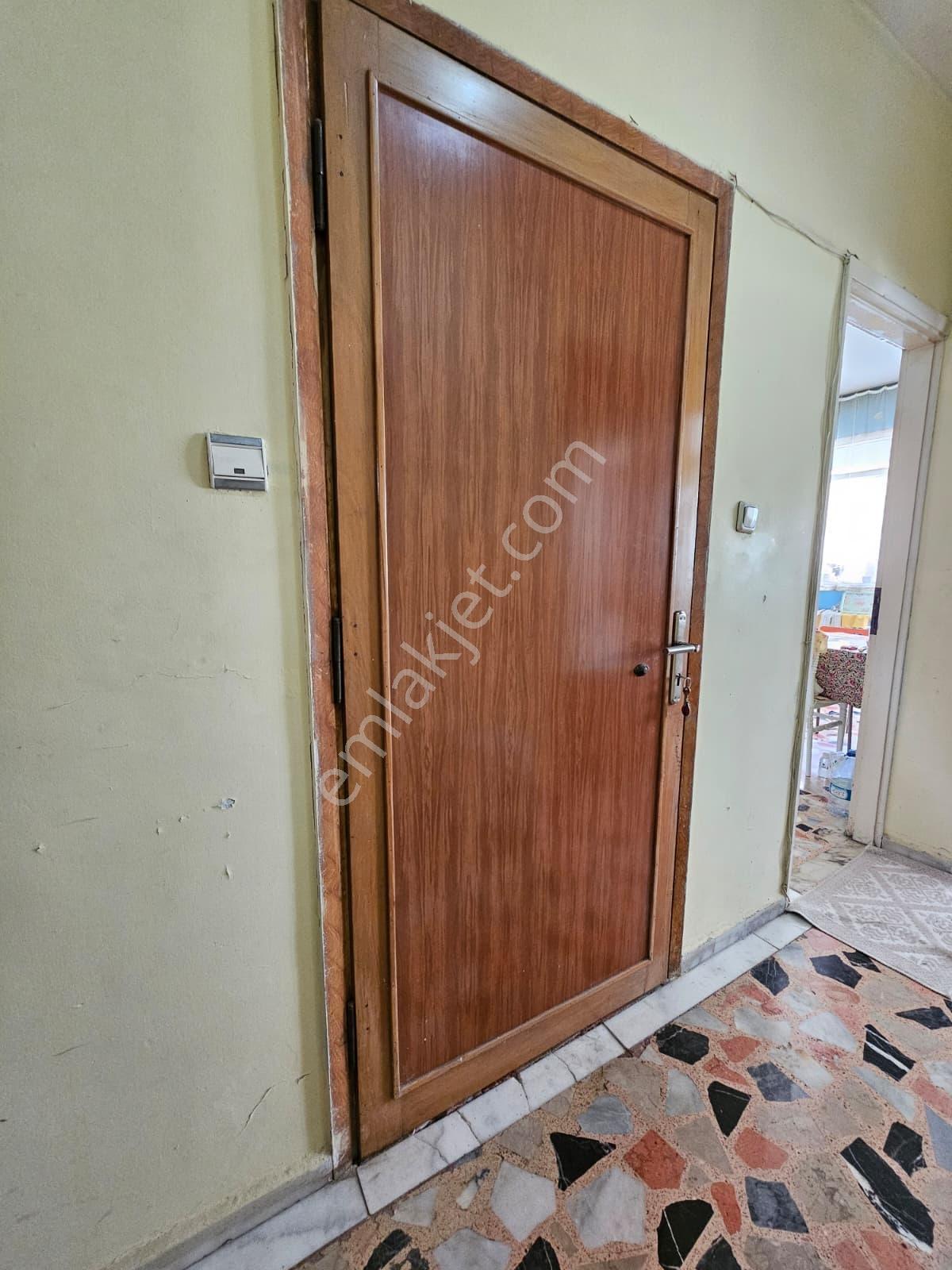 Suadiyede Minibüs Yoluna 50 Metre Mesafede 150 M2 Kombili 3+1 - Görsel 11