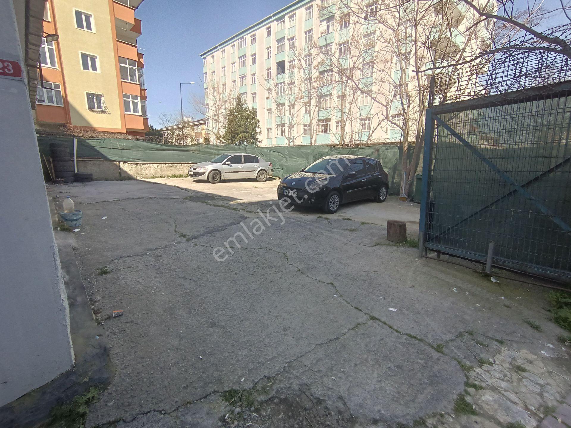 Sefaköy İnönü Mah Köşe Başı Satılık Arsa 240 M İhtiyaçtan Fiyat Uygun Tutulmuştur - Görsel 2