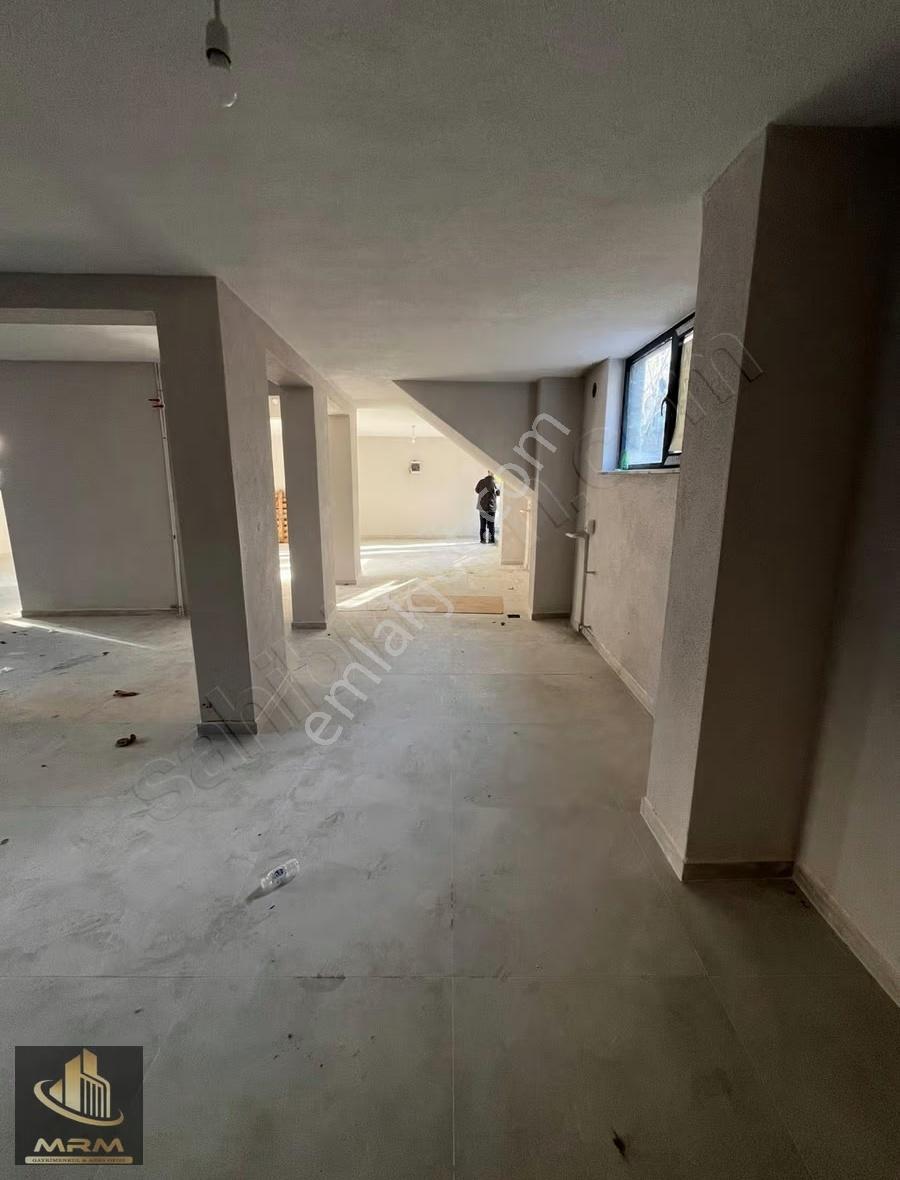 Mrm Gayrimenkul'den Kiralık Cadde Üstü Düzayak Girişli Dükkan - Görsel 19