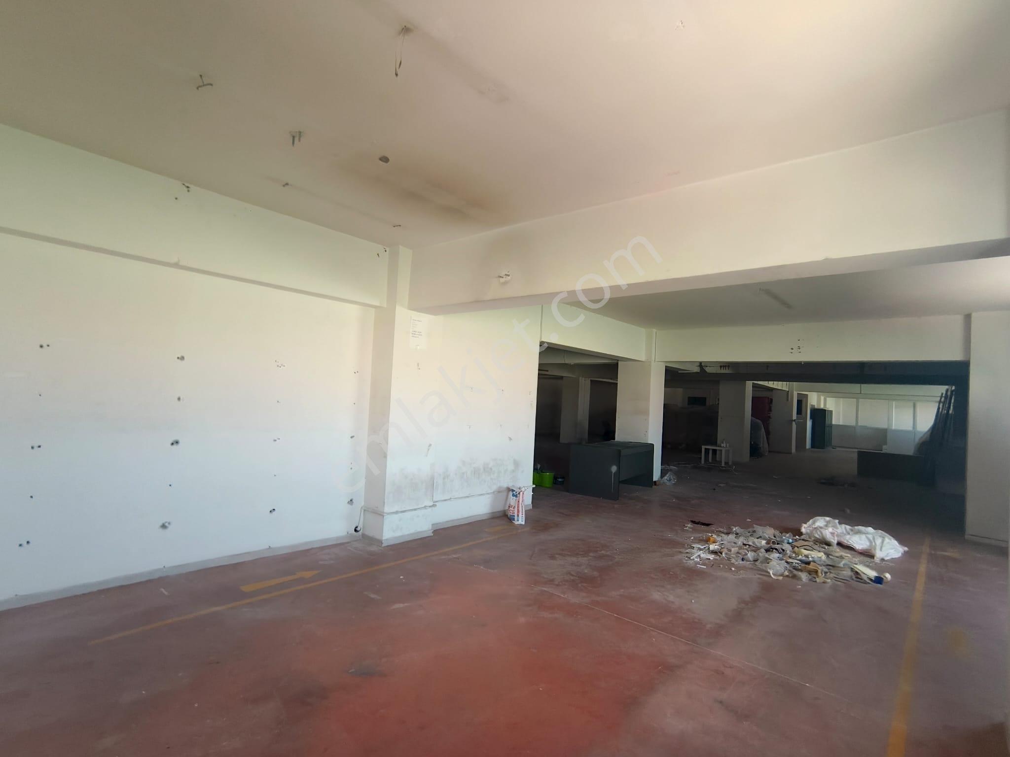 Panayır Mahallesinde Kiralık 680m2 Atölye - Görsel 27