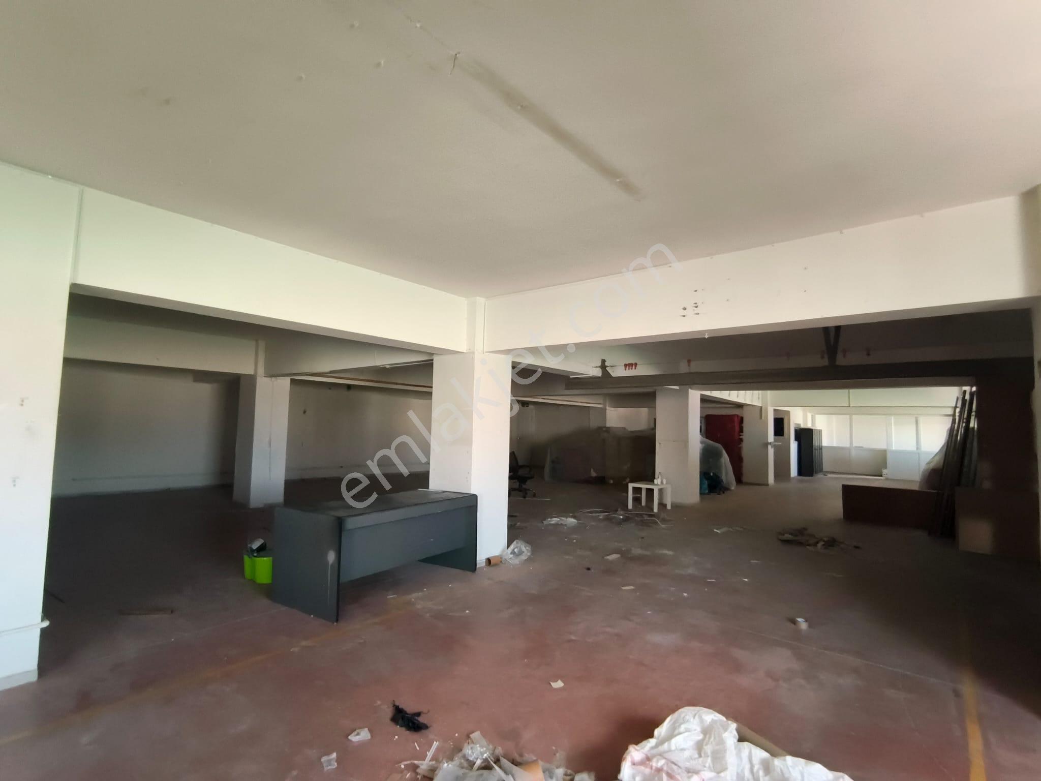 Panayır Mahallesinde Kiralık 680m2 Atölye - Görsel 28