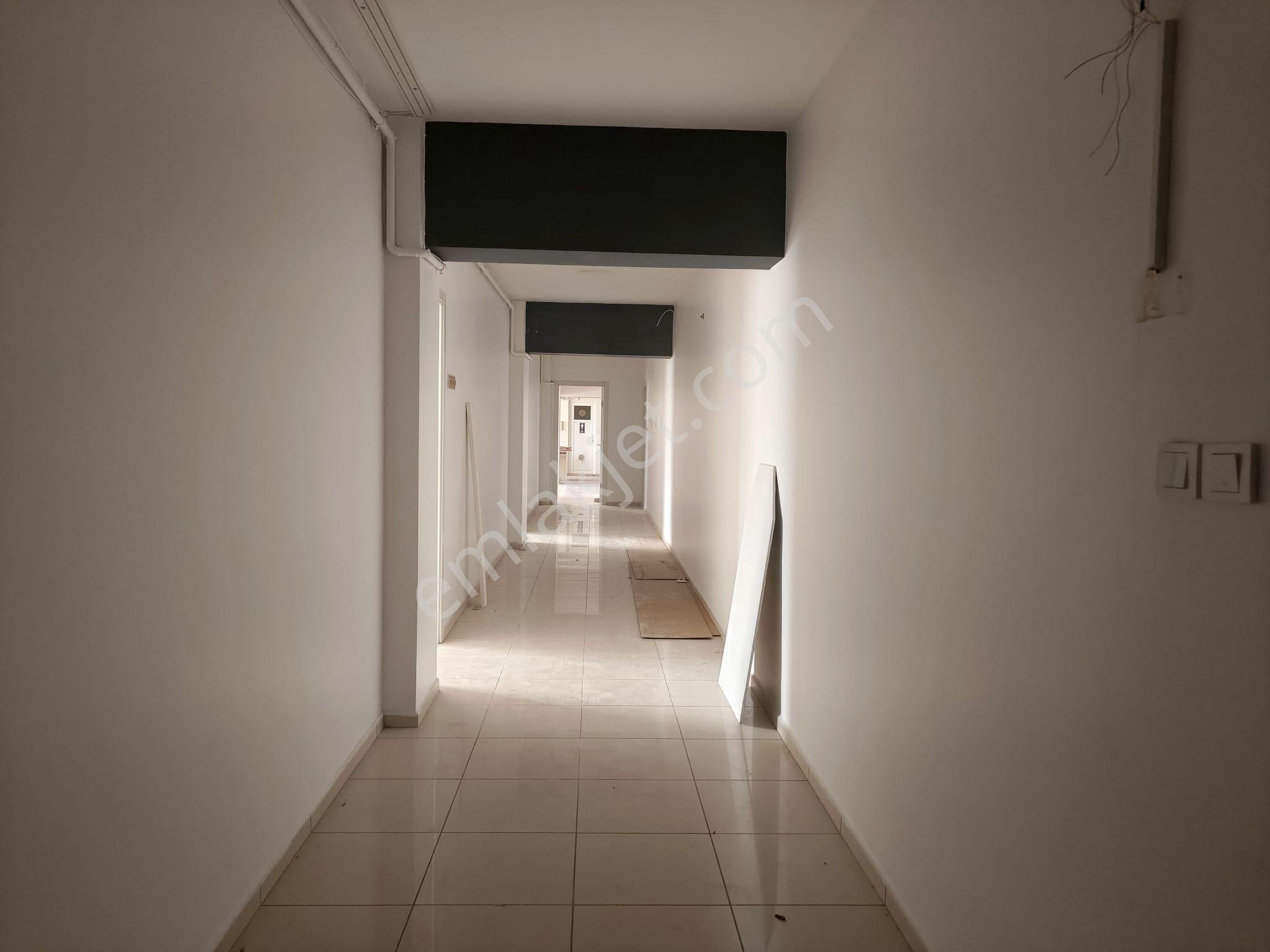 Panayır Mahallesinde Kiralık 680m2 Atölye - Görsel 5
