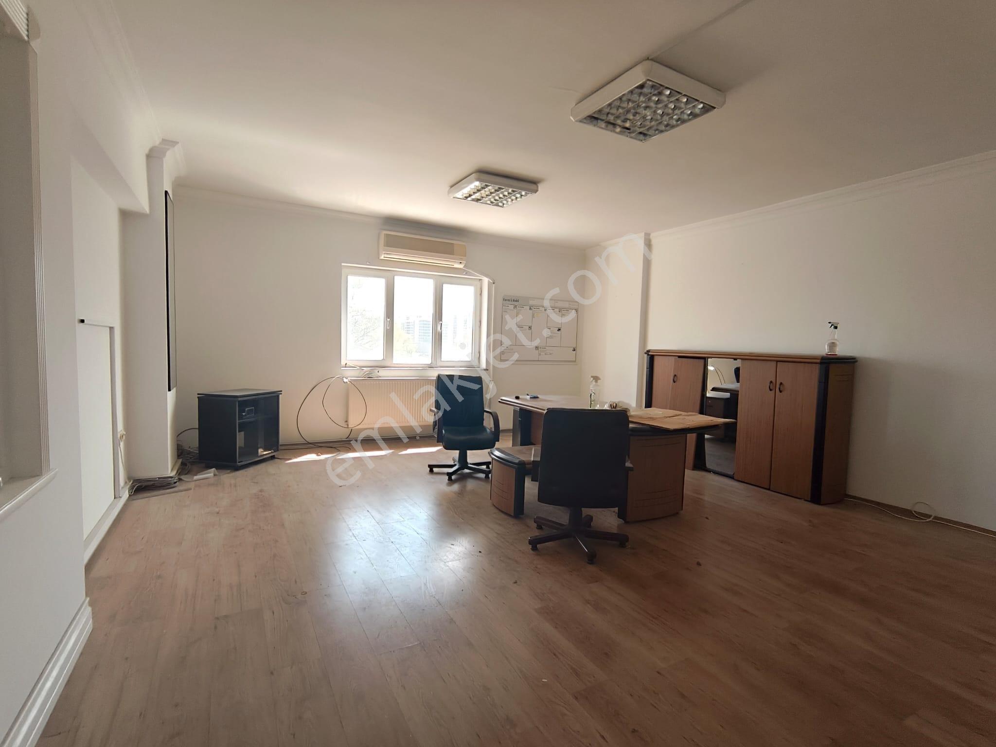 Panayır Mahallesinde Kiralık 680m2 Atölye - Görsel 8