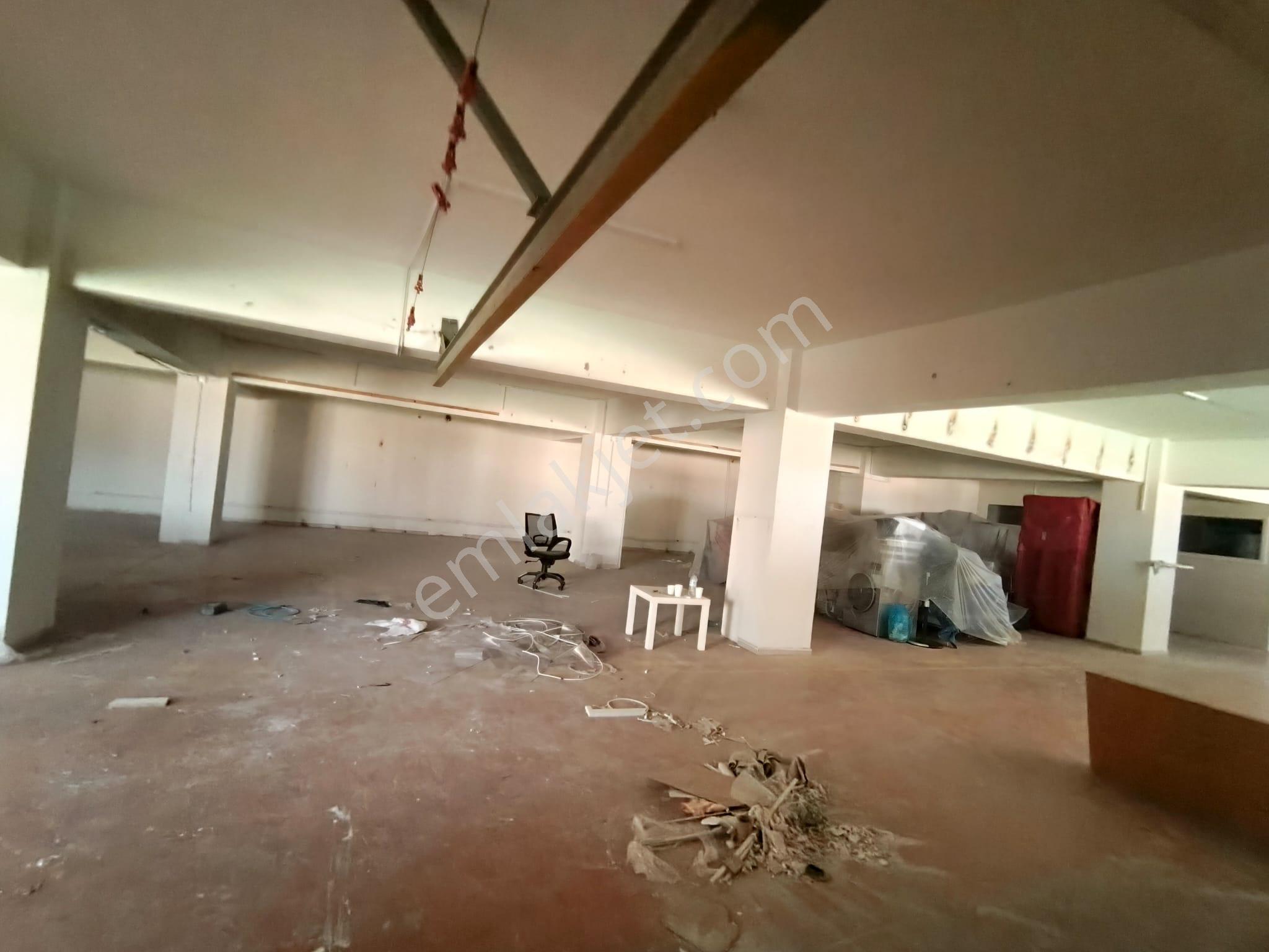 Panayır Mahallesinde Kiralık 680m2 Atölye - Görsel 30