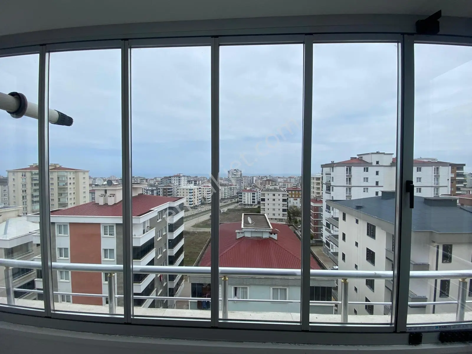 Remax Yunus'tan Yeni Mahallede Deniz Manzaralı Geniş 1+1 Daire
