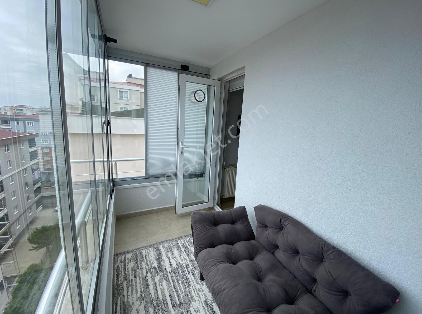 Remax Yunus'tan Yeni Mahallede Deniz Manzaralı Geniş 1+1 Daire - Görsel 3