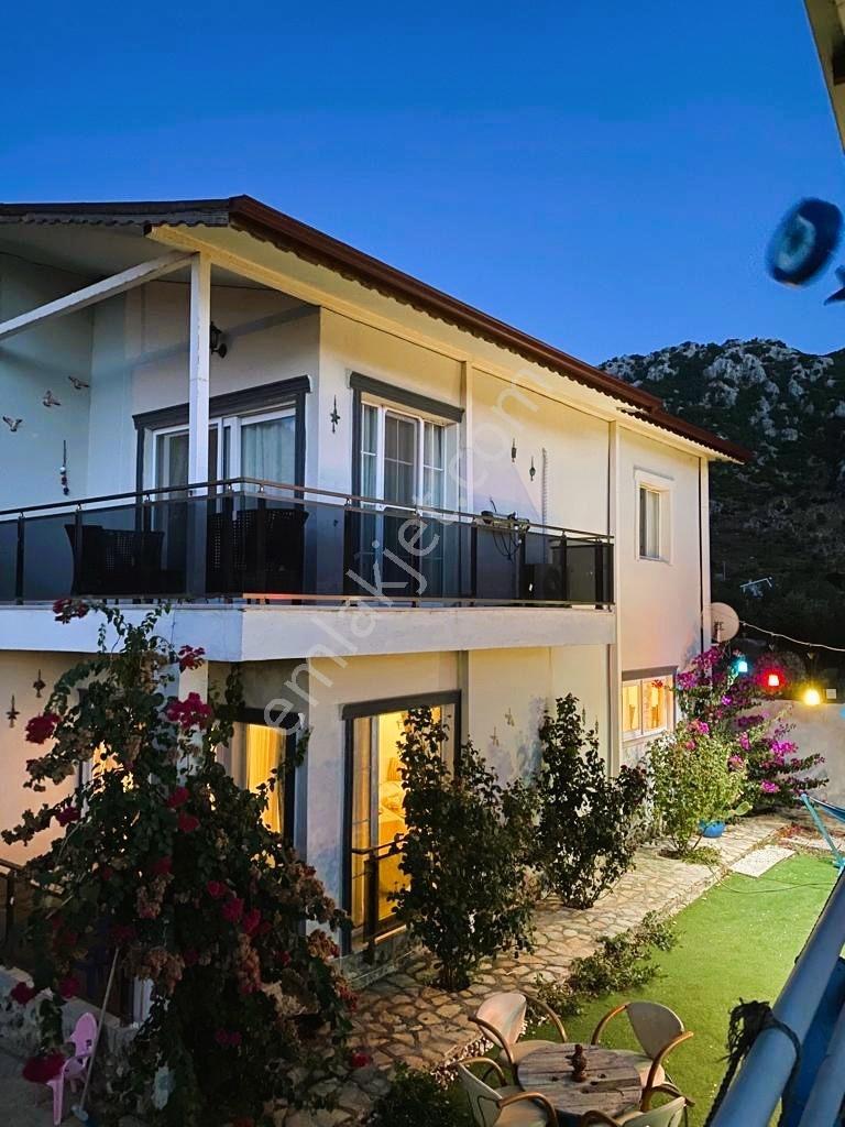 Selimiye'de Deniz Manzaralı 425 M2 Satılık Tarla Vasıflı Arazi - Görsel 4
