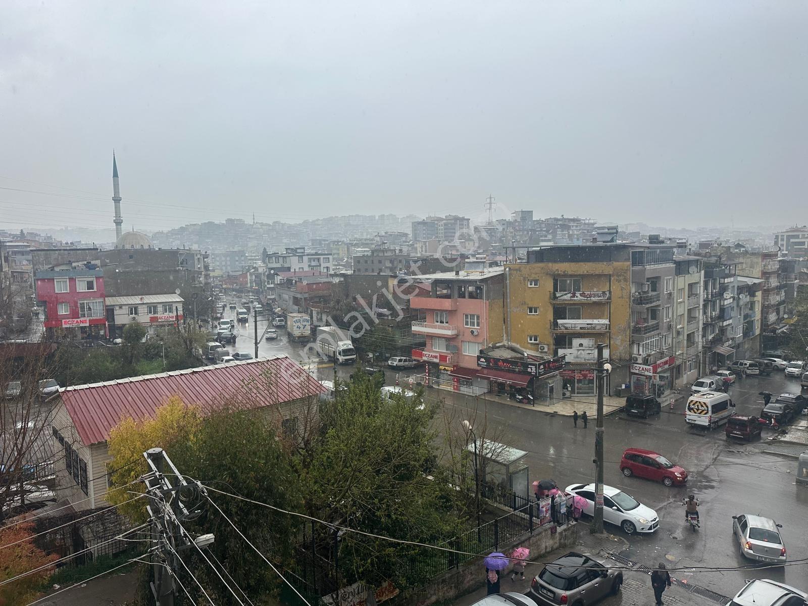 Karabağlar Mevlana Camii Yakını 185 M2 / 3+1 Satılık Daire - Görsel 13