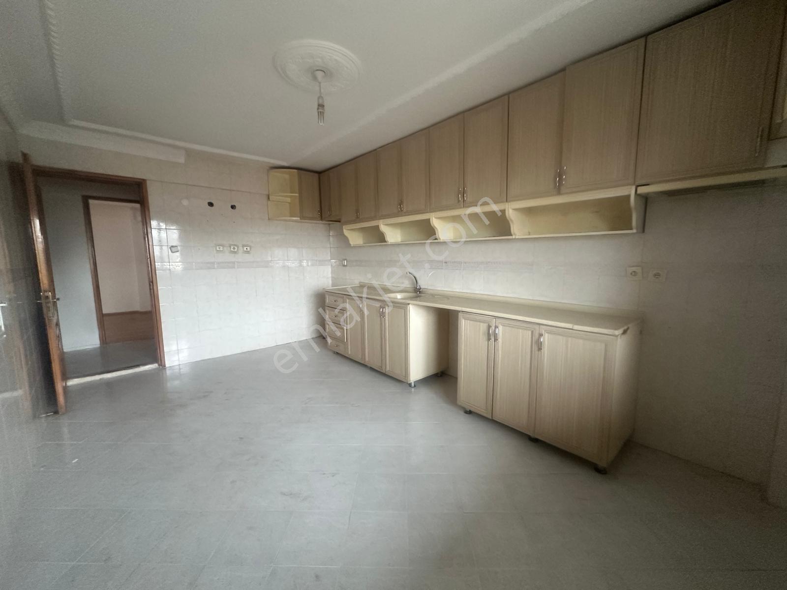 Karabağlar Mevlana Camii Yakını 185 M2 / 3+1 Satılık Daire - Görsel 25