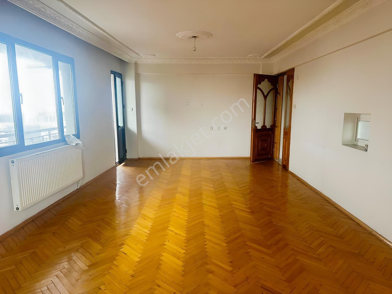 Karabağlar Mevlana Camii Yakını 185 M2 / 3+1 Satılık Daire - Görsel 9