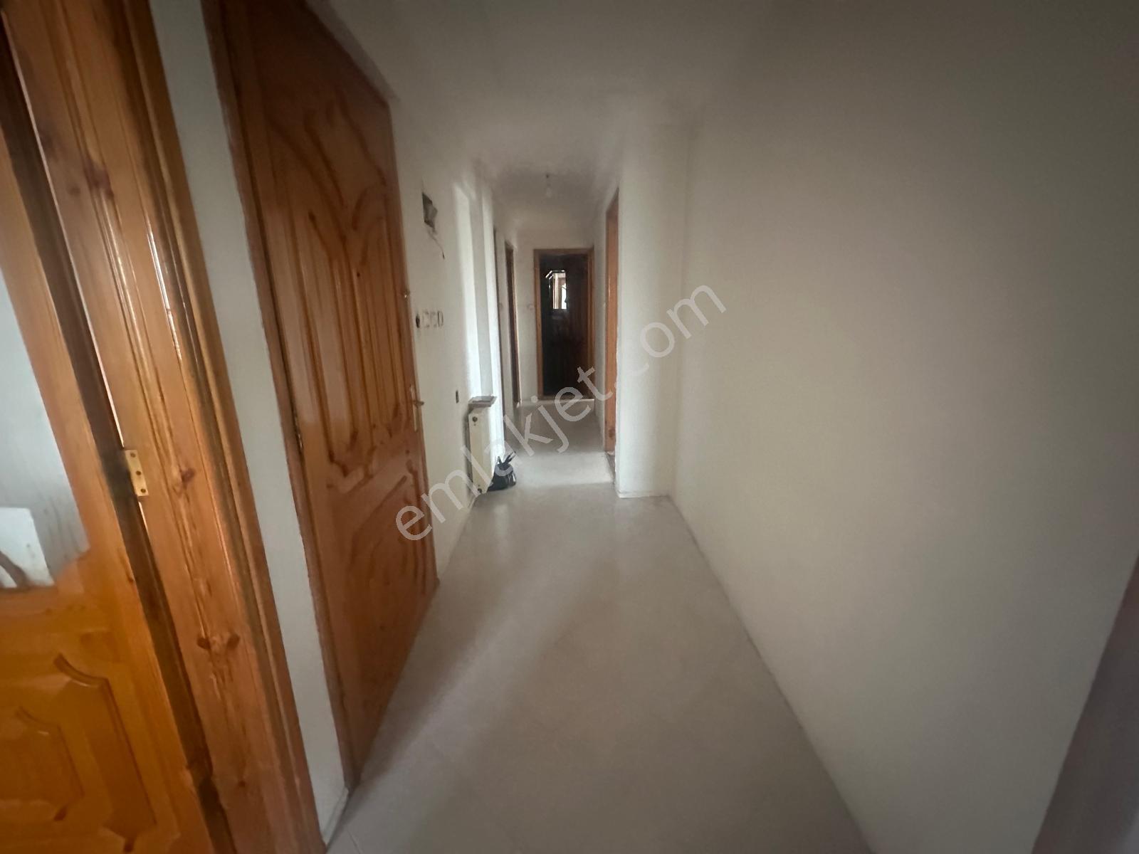 Karabağlar Mevlana Camii Yakını 185 M2 / 3+1 Satılık Daire - Görsel 16