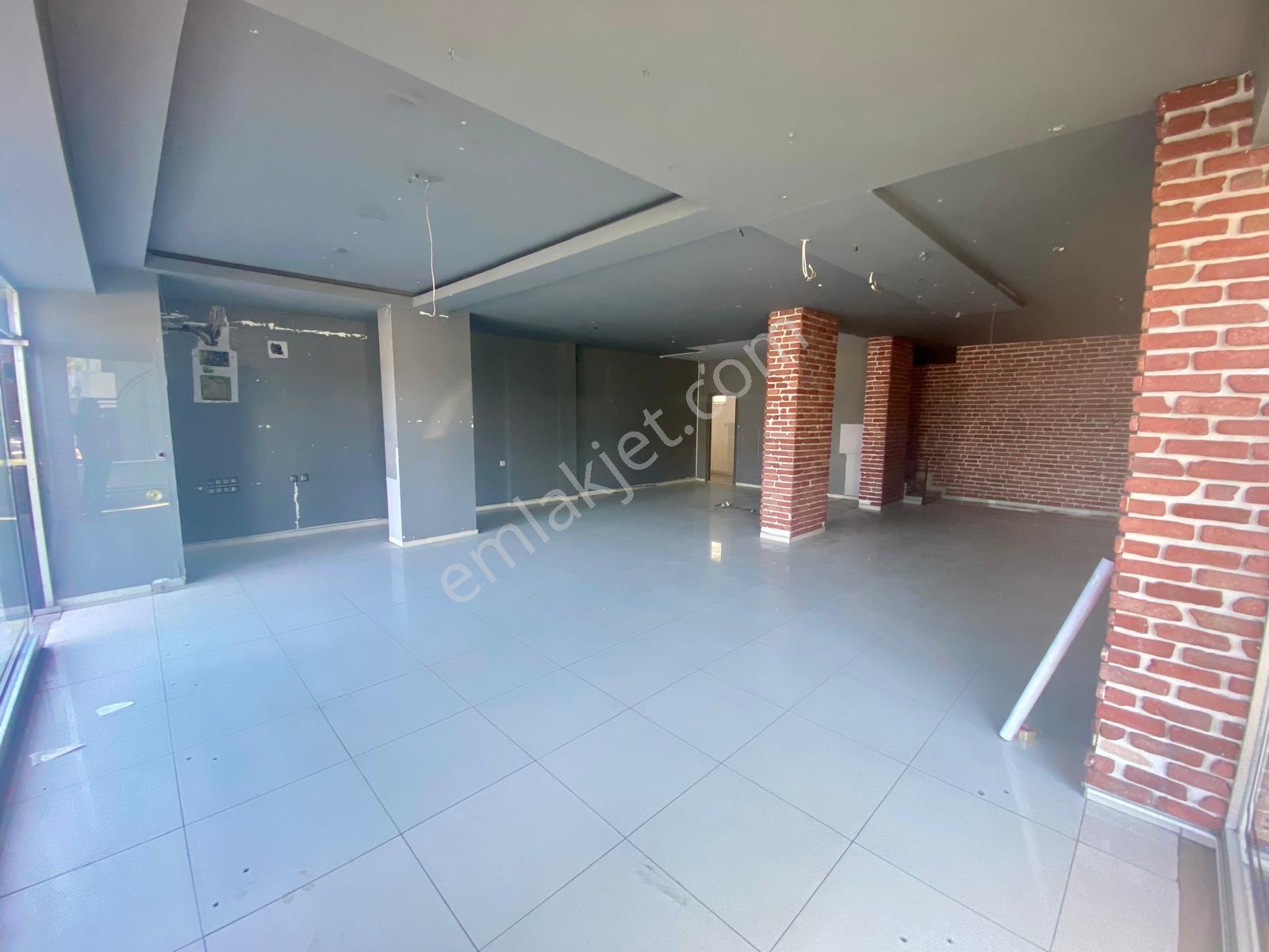Emre Köse'den Atakum Anayola Cephe Kiralık 2 Katlı 240 M2 İşyeri - Görsel 2