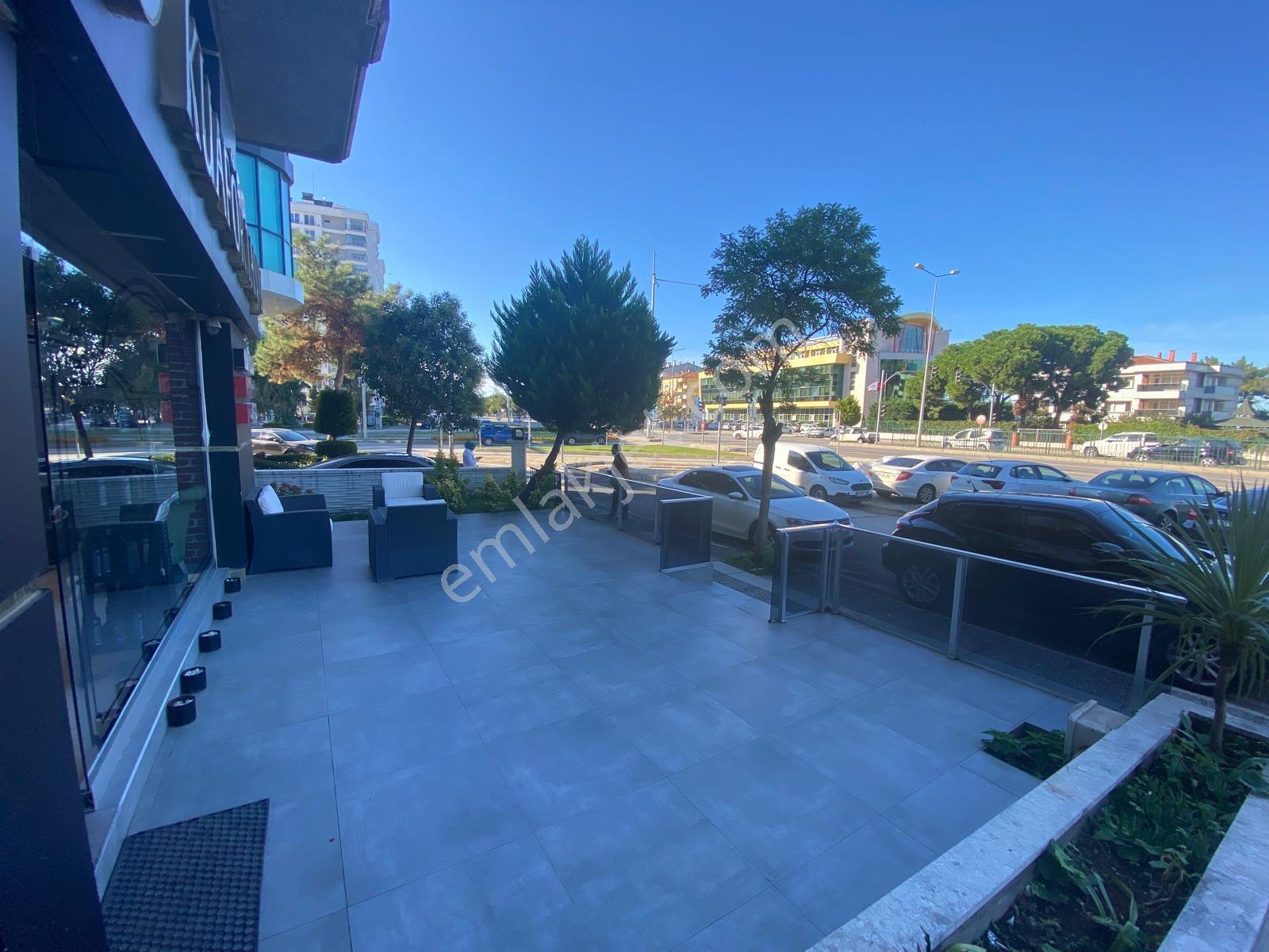 Emre Köse'den Atakum Anayola Cephe Kiralık 2 Katlı 240 M2 İşyeri - Görsel 8