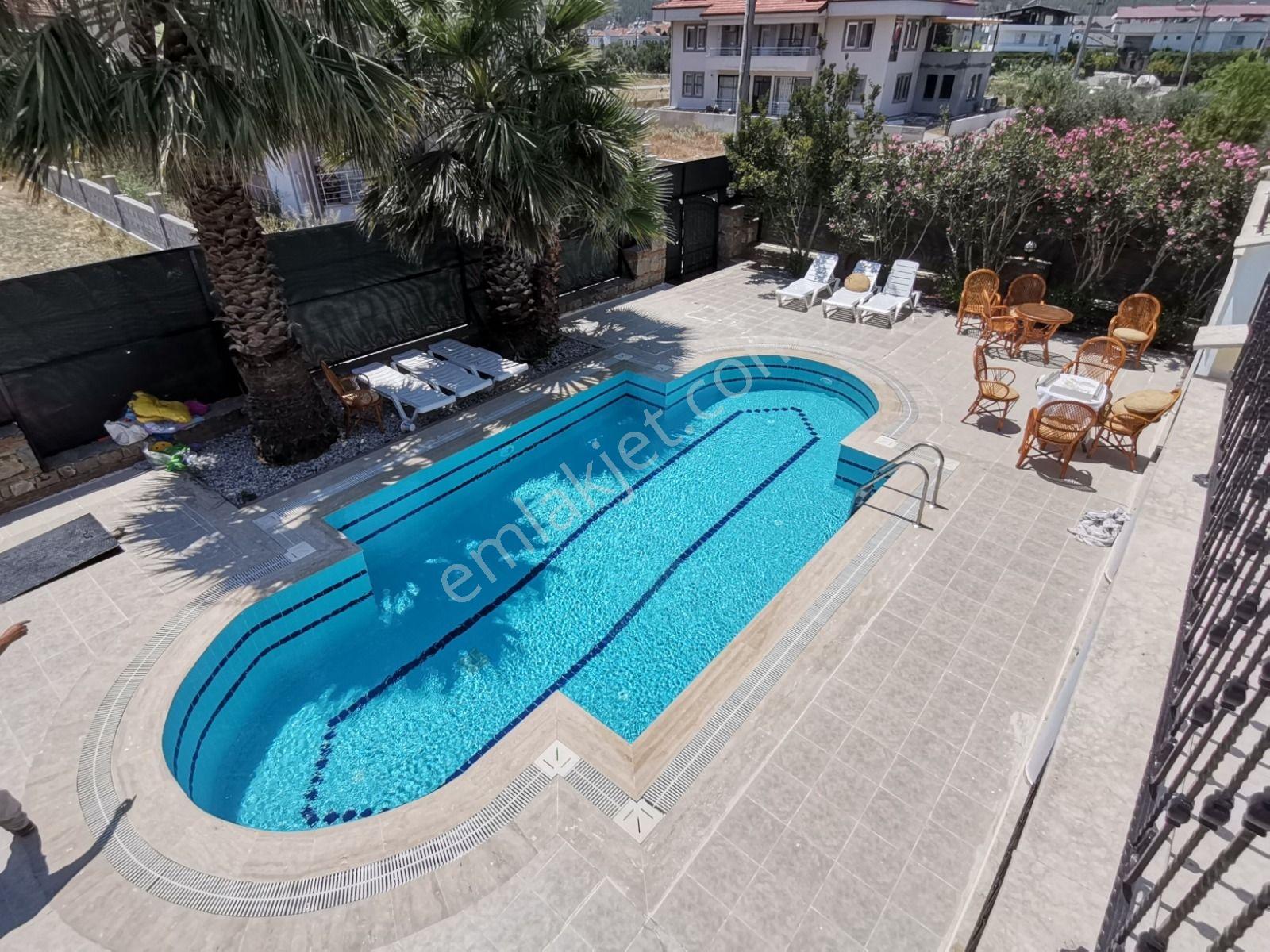 Seydikemer Cumhuriyet Mahallesinde Satılık İkiz Villa - Görsel 18