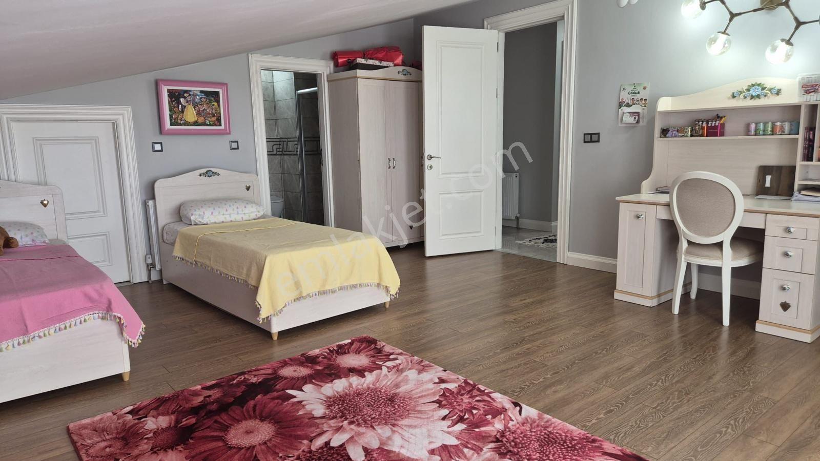 İncek Kızılcaaşar'da En Seçkin Bölgede Satılık 7+1 Villa - Görsel 24