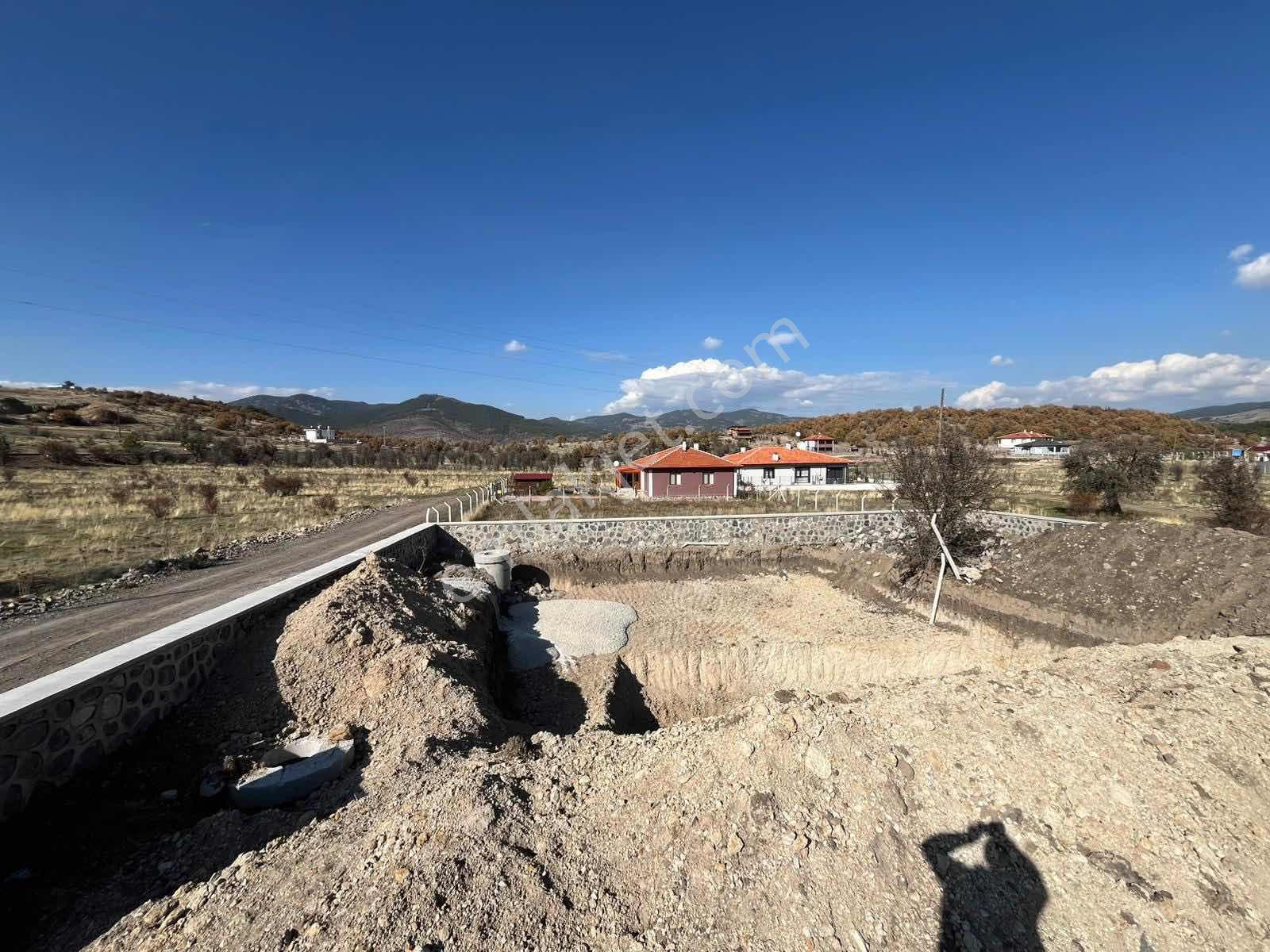 Çamlıdere Beyler'de Taş Duvarı Çekilmiş 600m2 İmarlı Arsa - Görsel 16