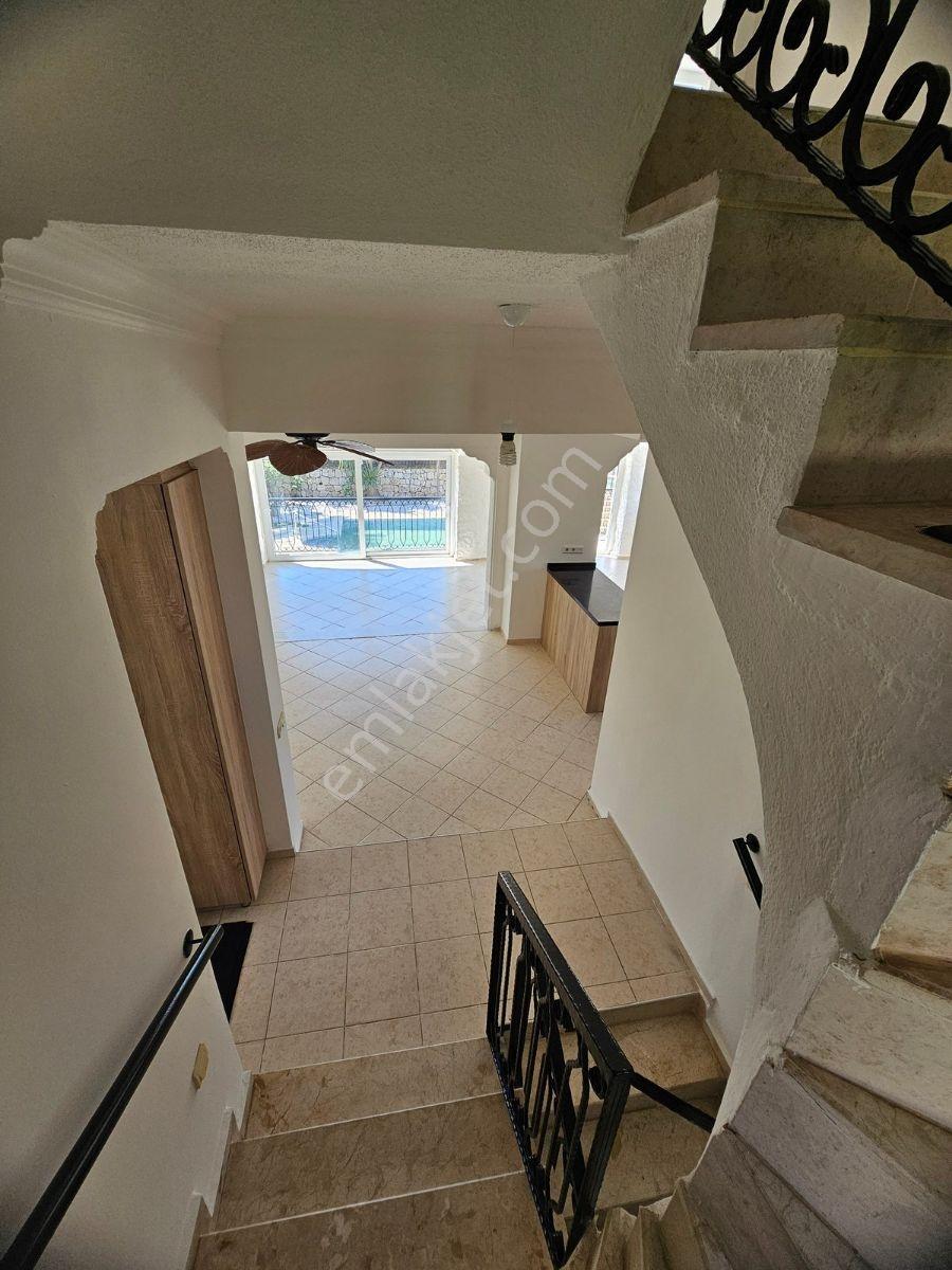 Acil!!! Ölüdeniz Ovacık Üst Yolda Satılık Müstakil Villa - Görsel 10